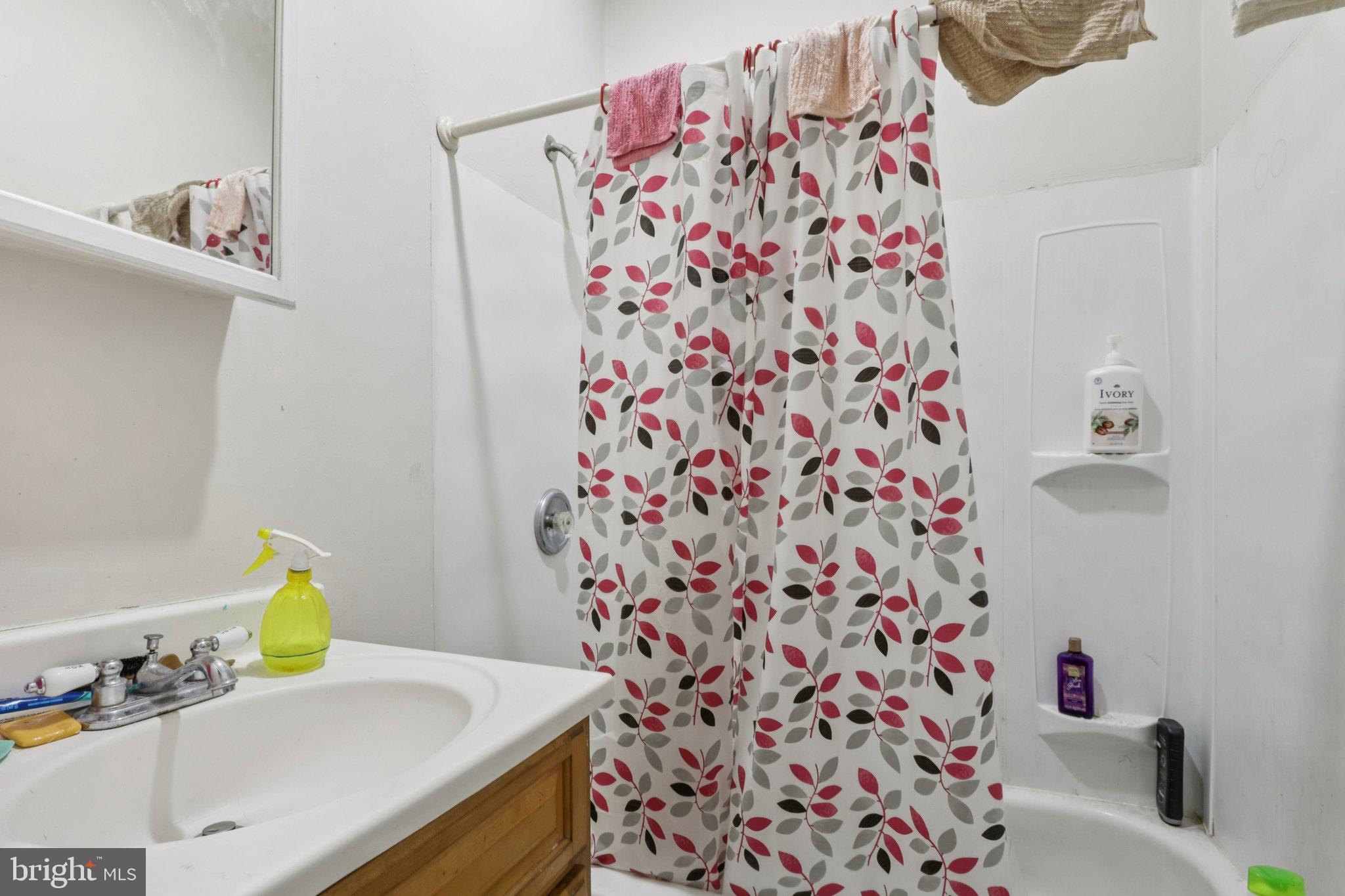 468 RUTHERFORD AVENUE