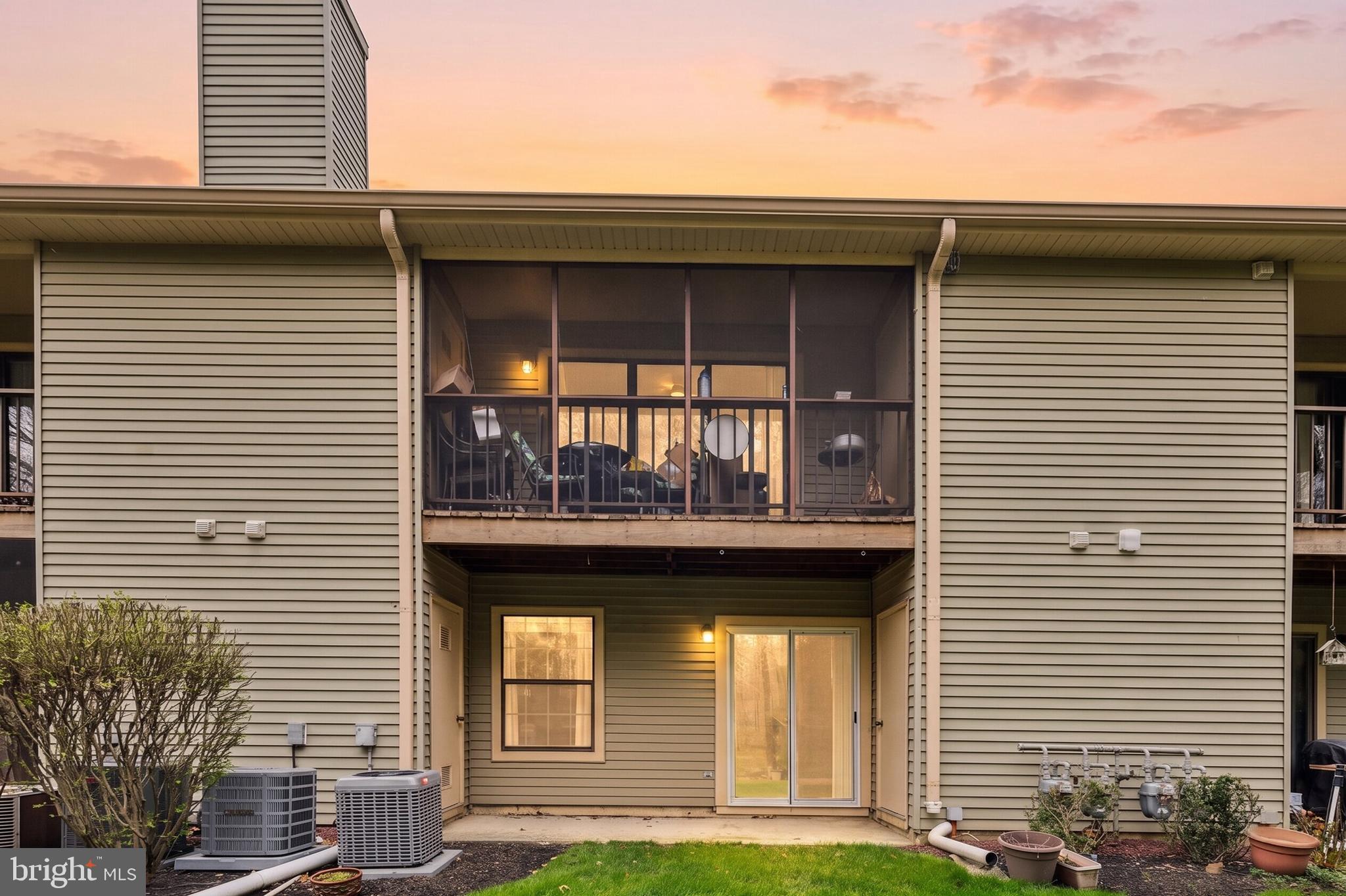 165 WYNDHAM PLACE