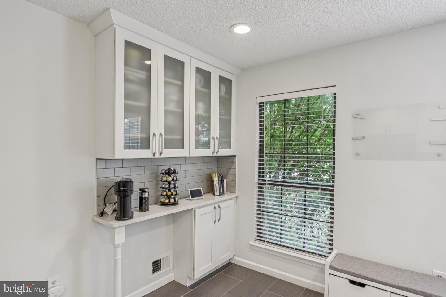 91 Pear Tree la