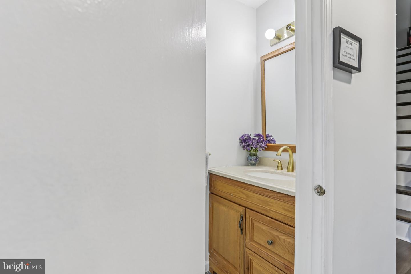 91 Pear Tree la
