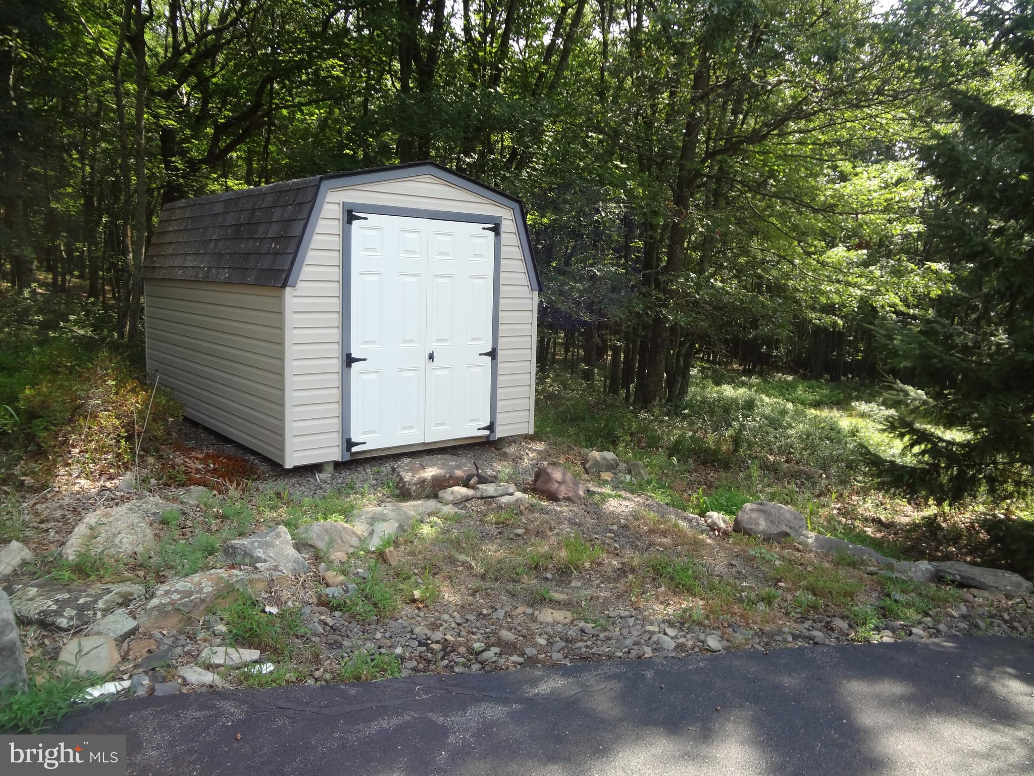 2637 Marquette Dr