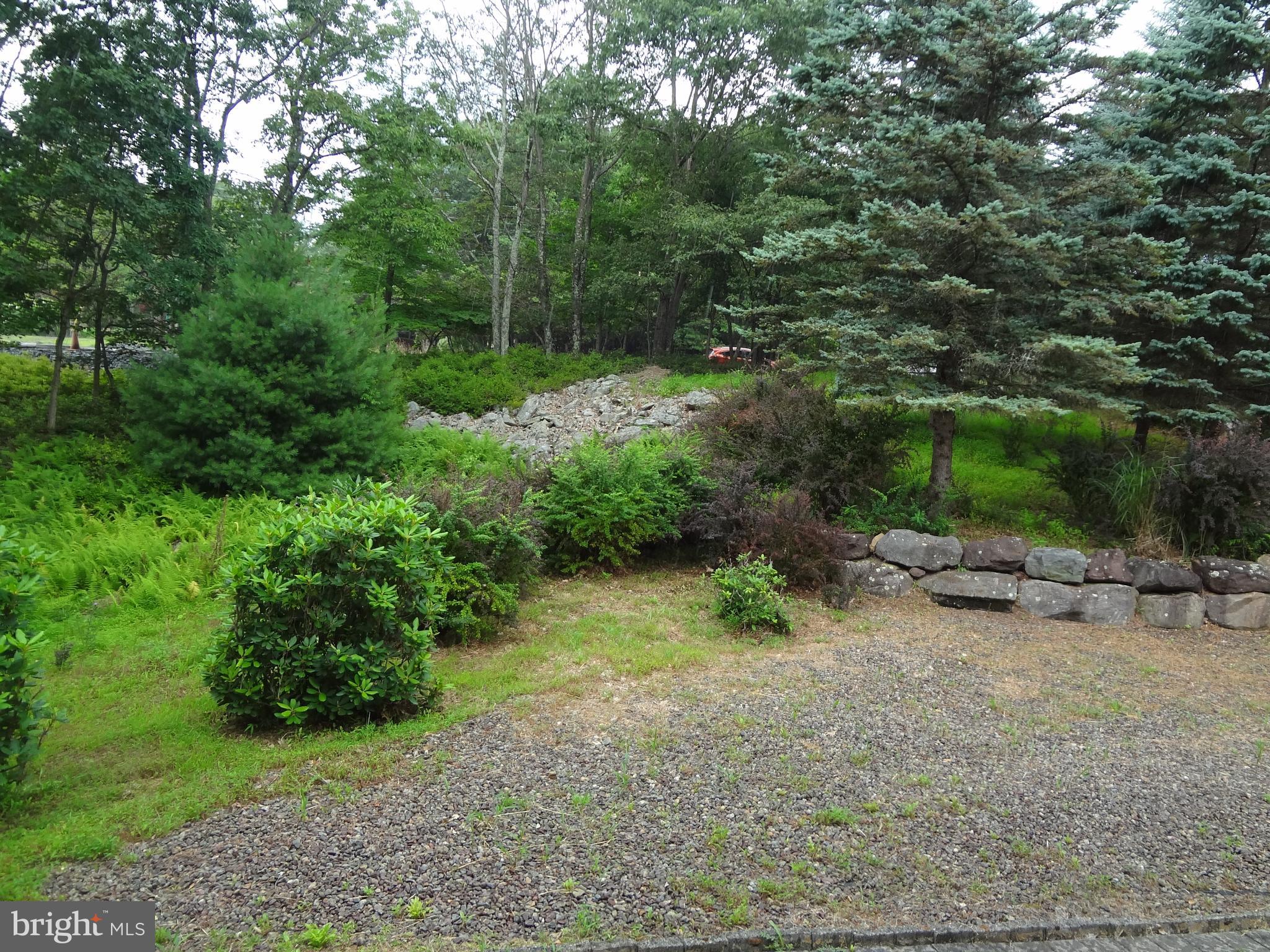 2637 Marquette Dr