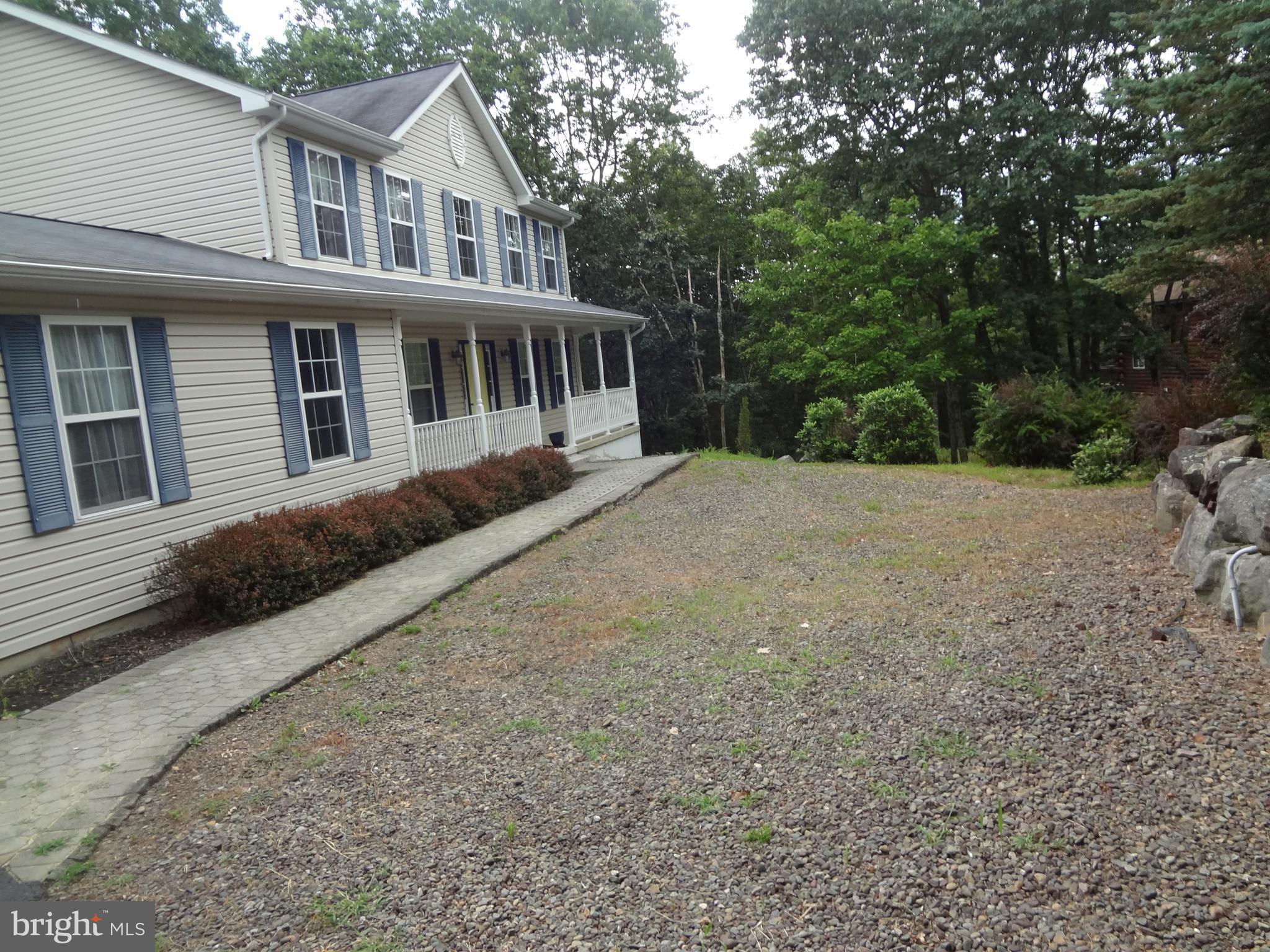 2637 Marquette Dr