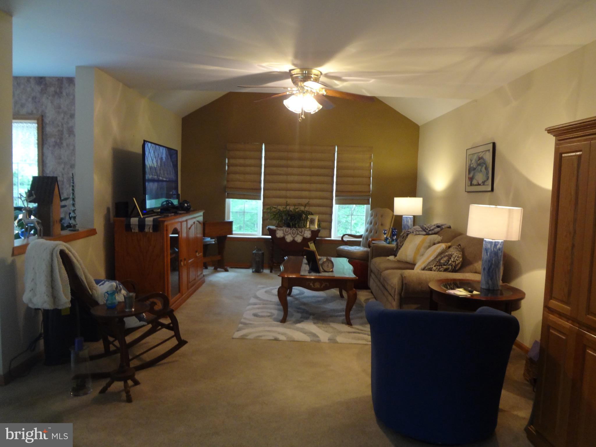 2637 Marquette Dr