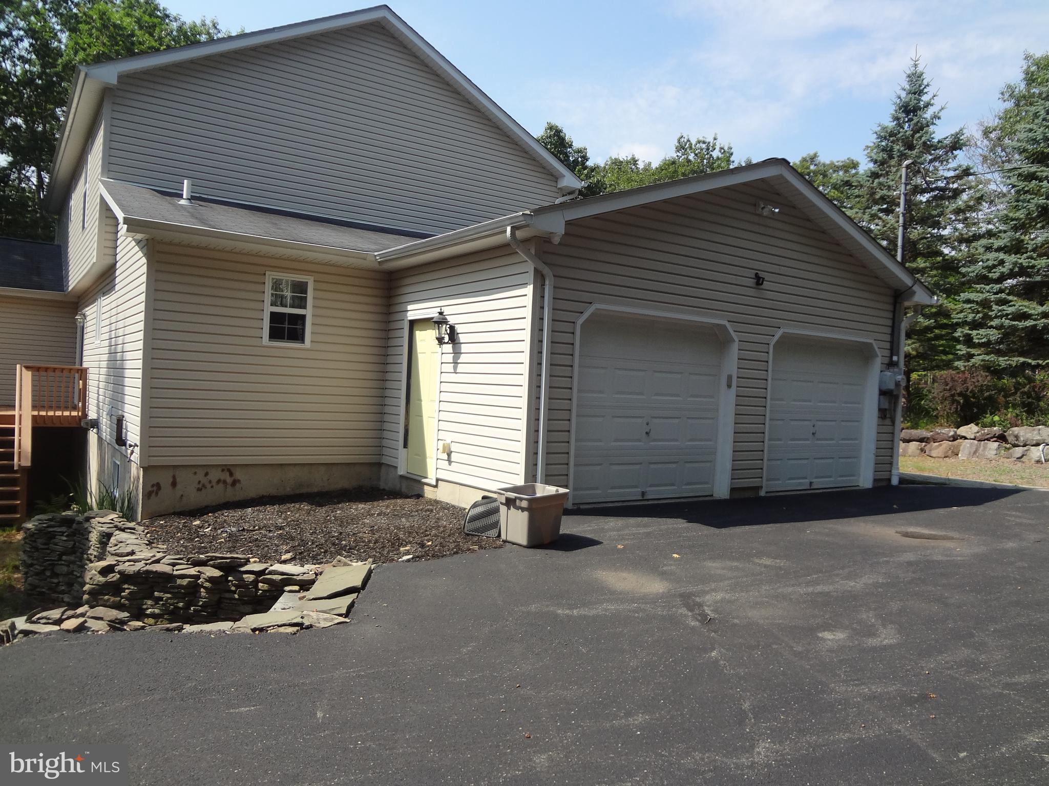 2637 Marquette Dr