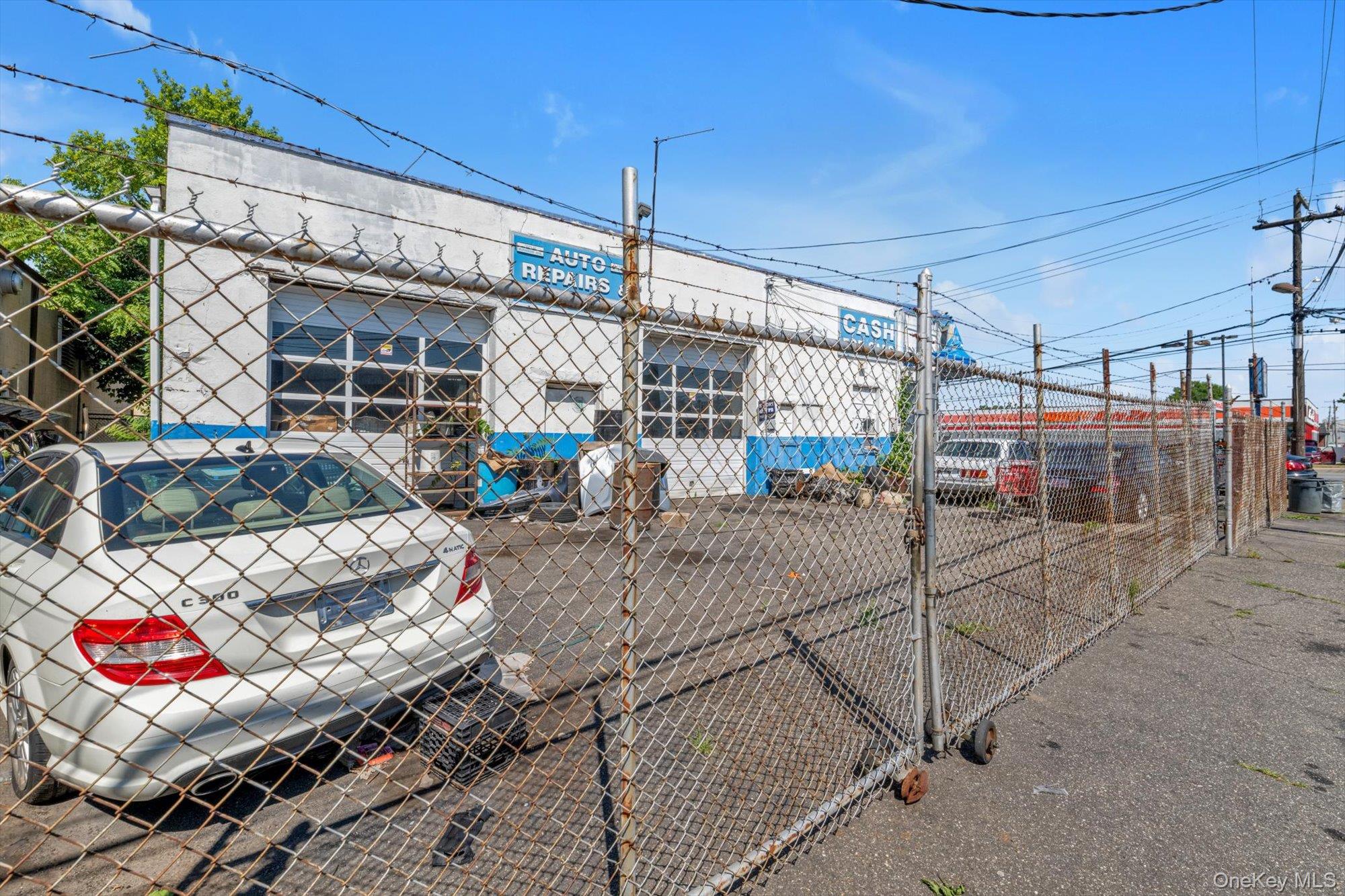 708 Burnside Avenue