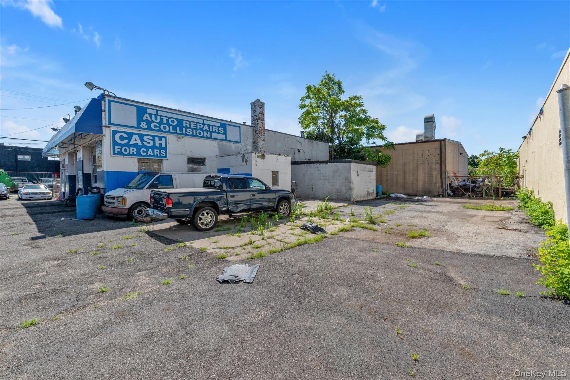 708 Burnside Avenue