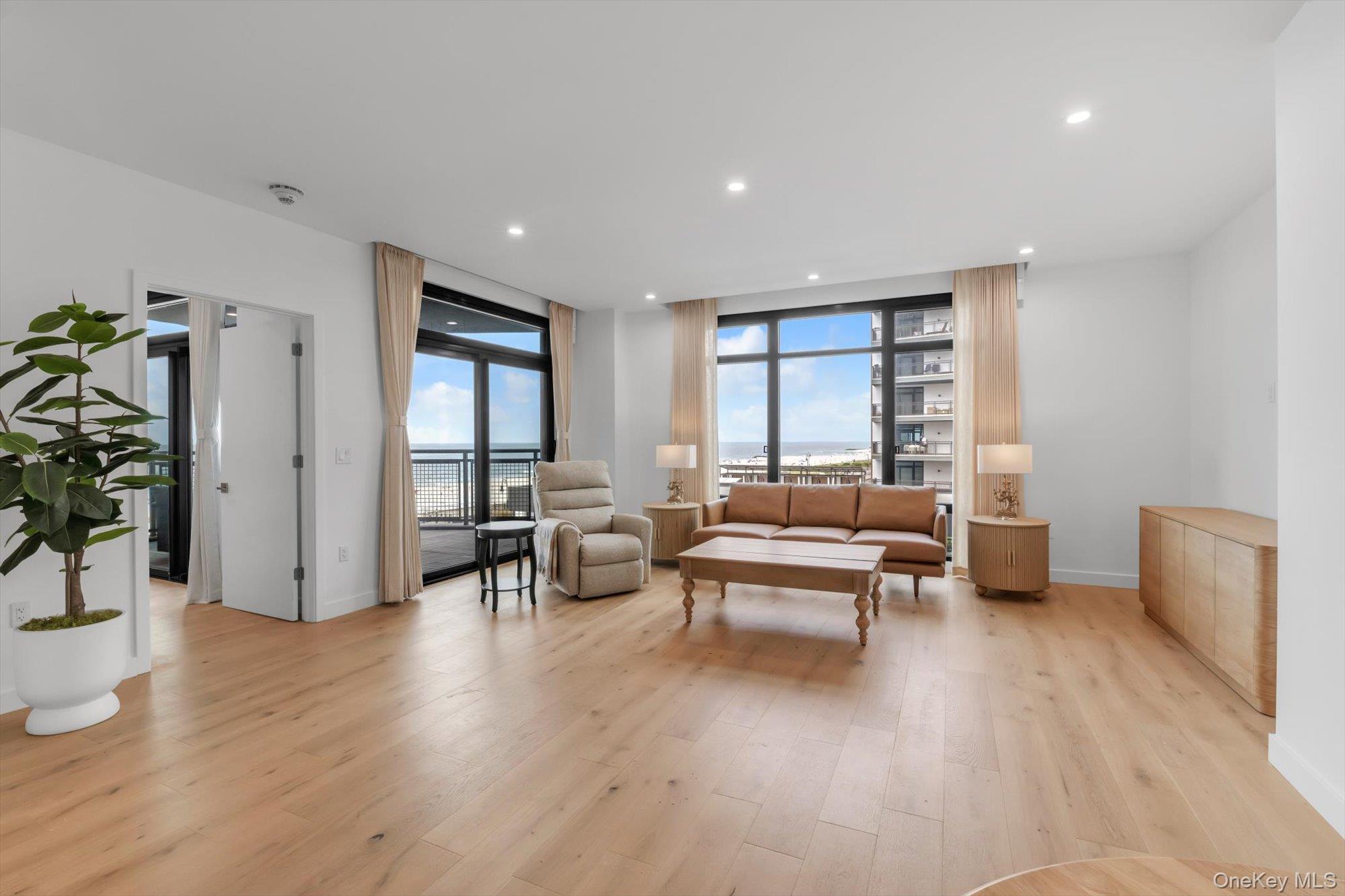 140 Boardwalk Unit: 503B