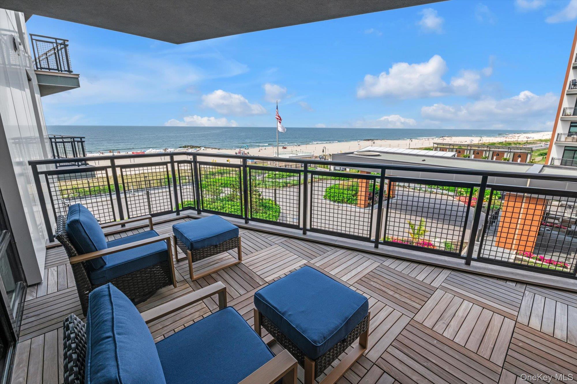 140 Boardwalk Unit: 503B