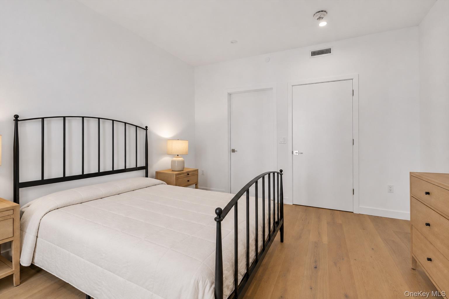 140 Boardwalk Unit: 503B