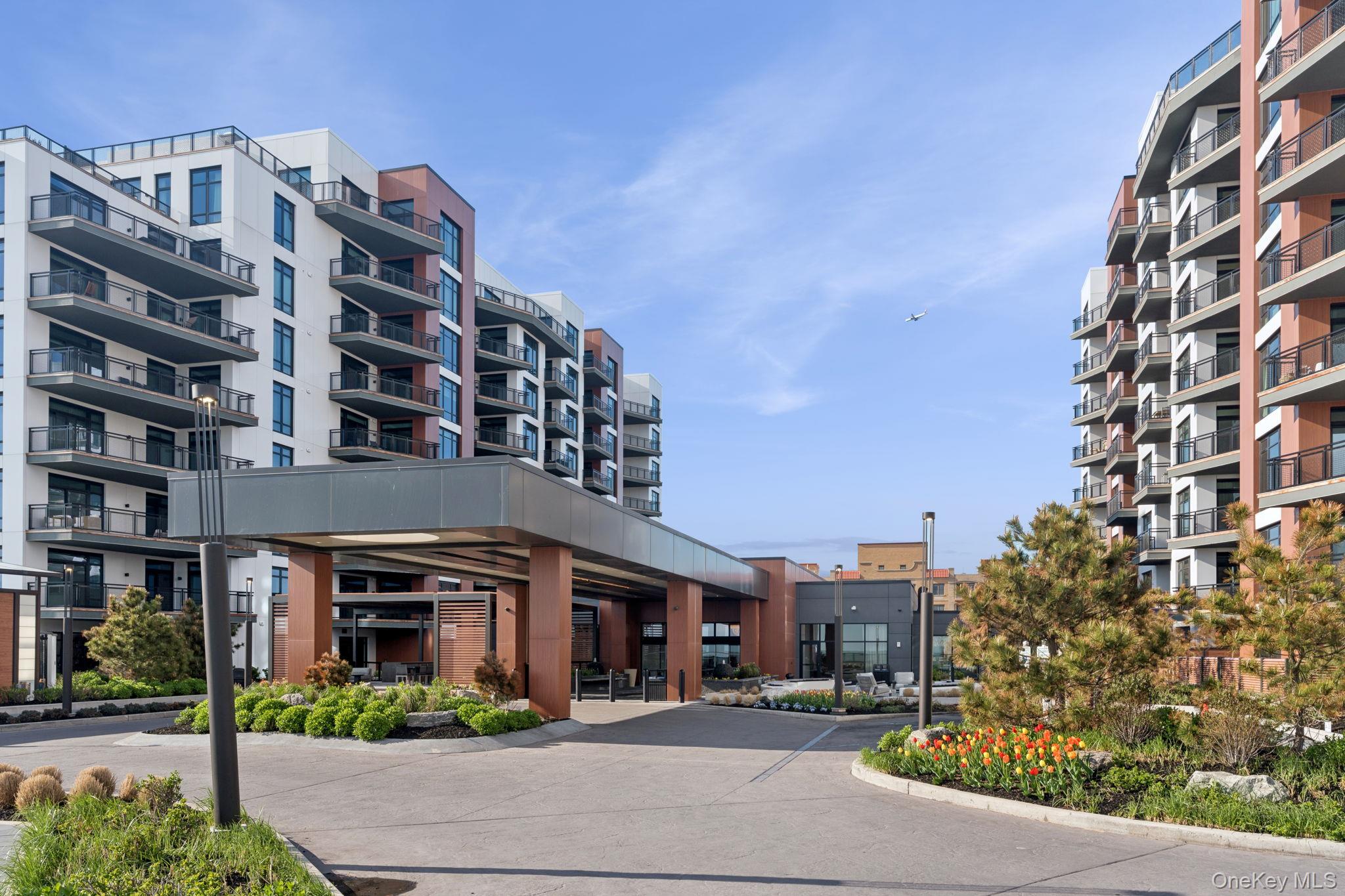 140 Boardwalk Unit: 503B