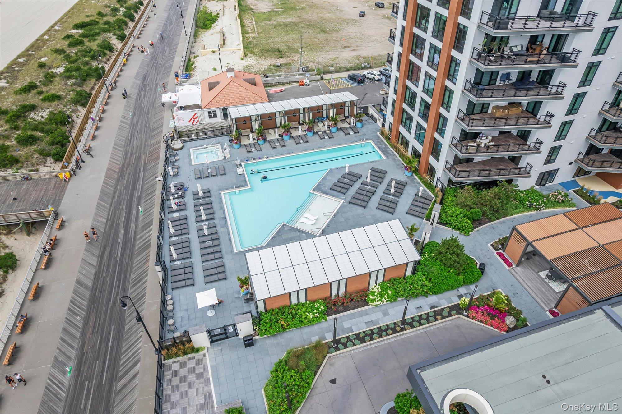 140 Boardwalk Unit: 503B