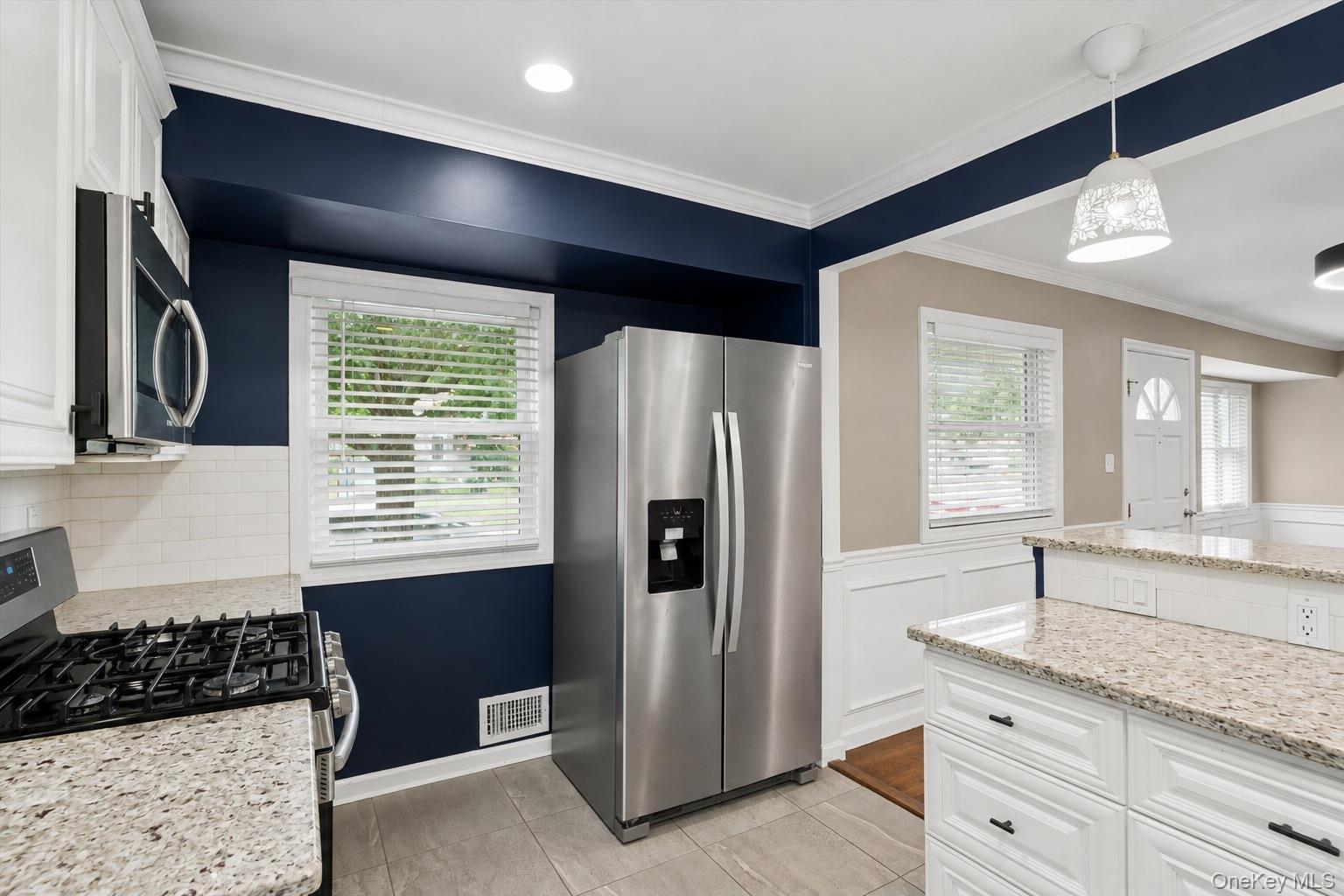 52 Larry Road S