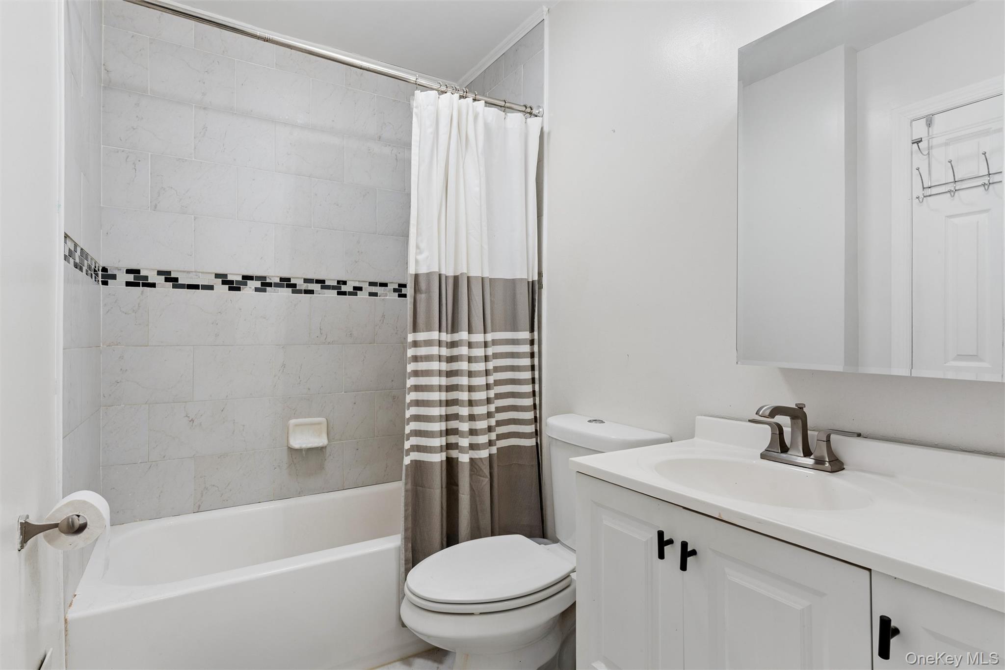 52 Larry Road S