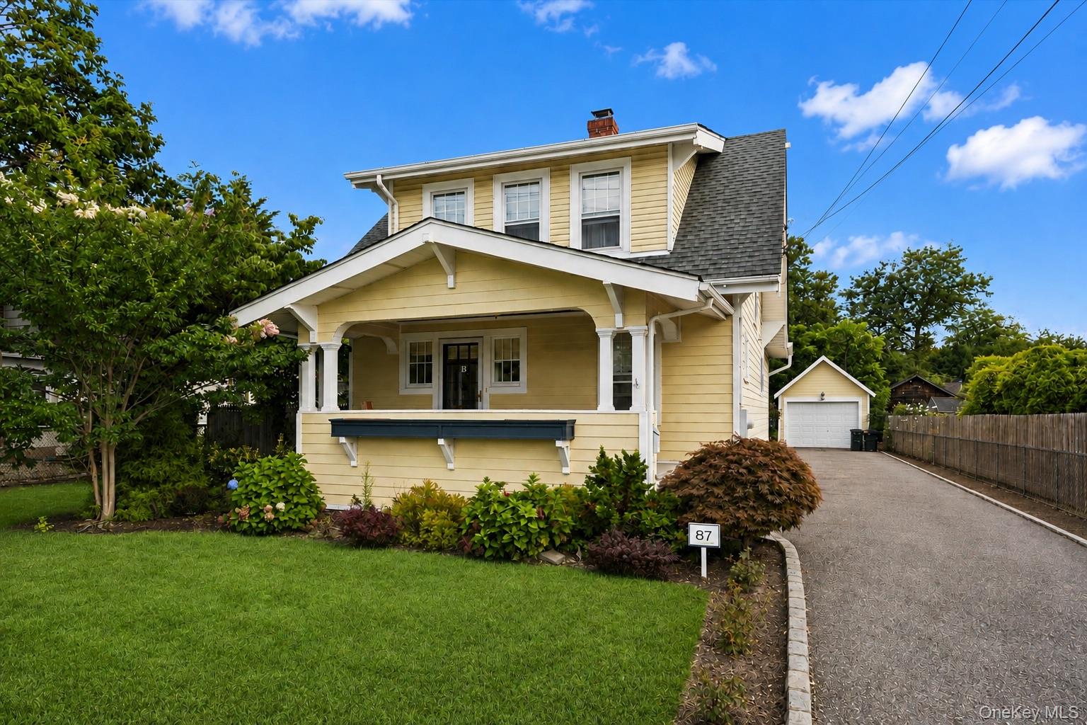 87 Islip Avenue