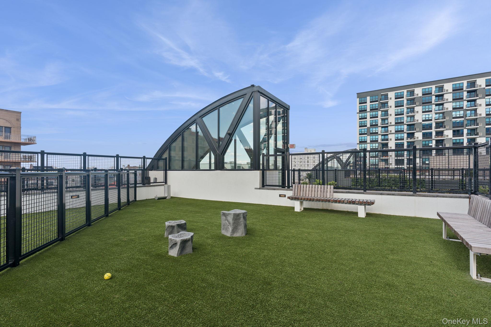 100 Boardwalk Unit: 904A