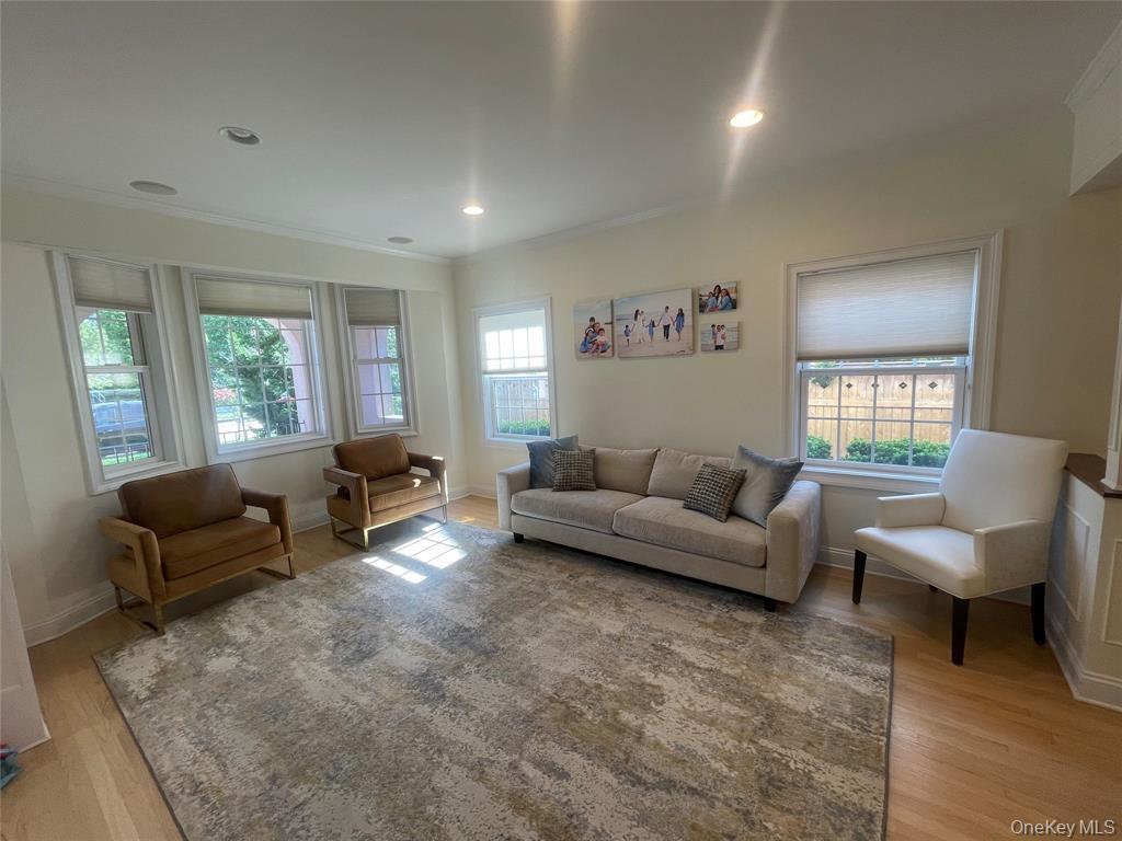 15 W Penn Street