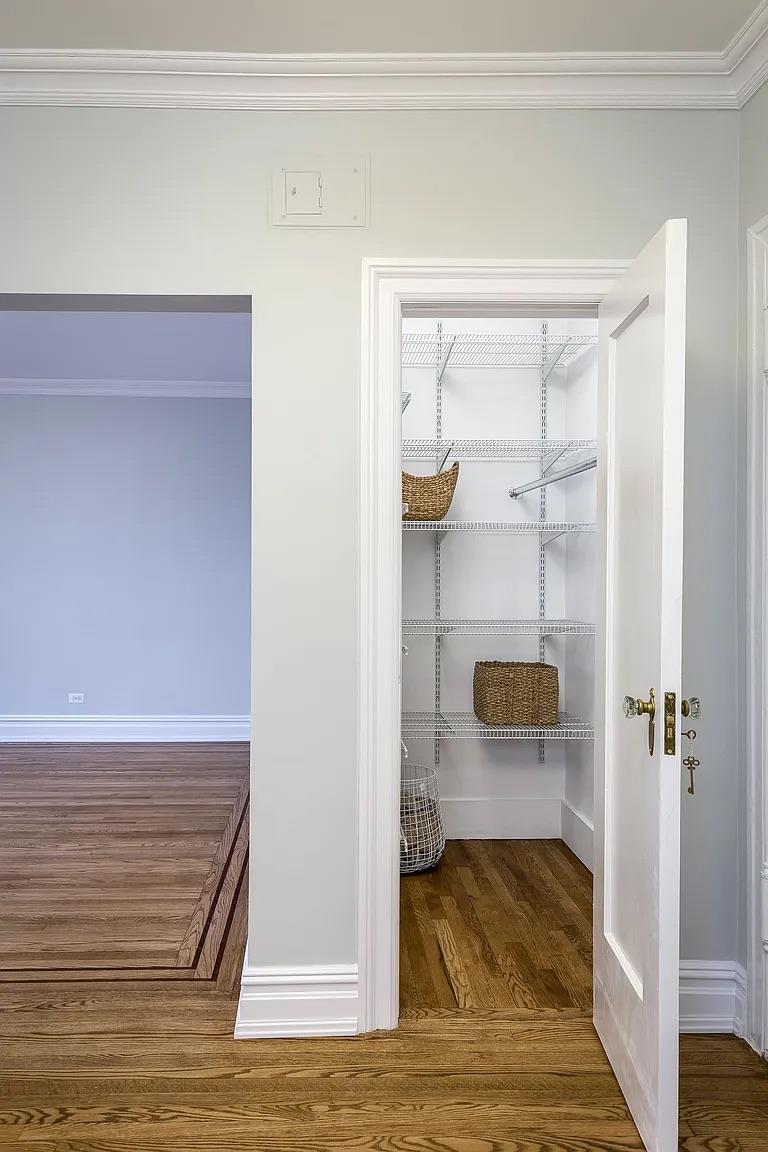 35-27 81st Street Unit: 5E