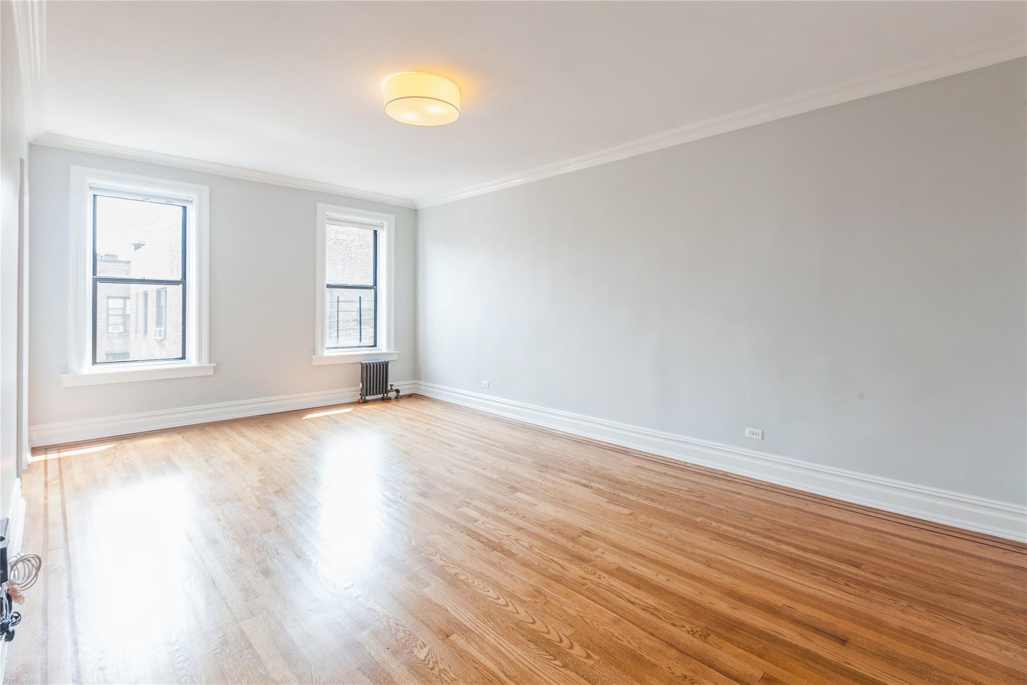 35-27 81st Street Unit: 5E