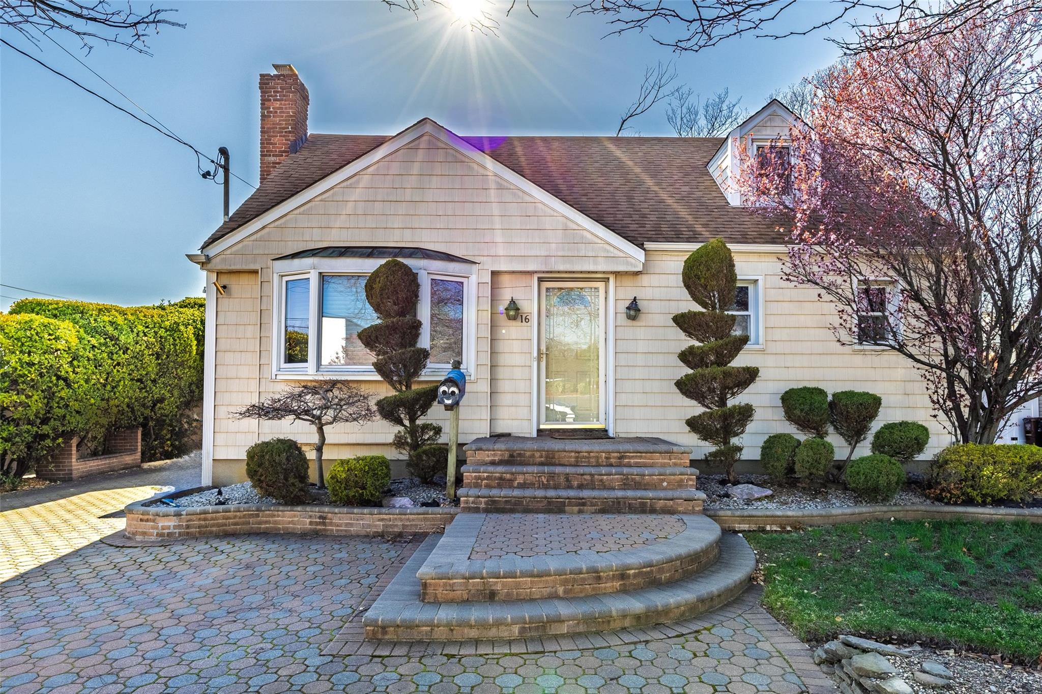 16 Ocean Avenue