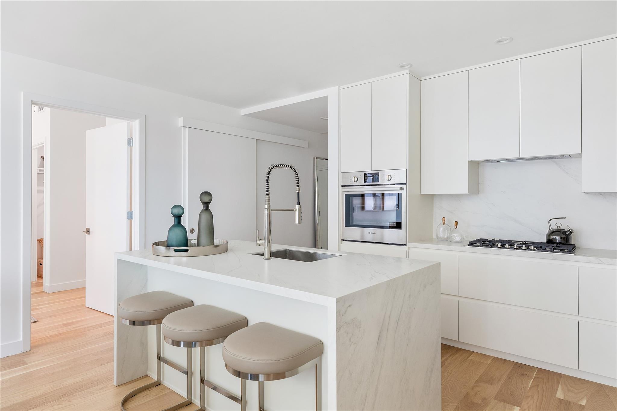 140 Boardwalk Unit: L5B