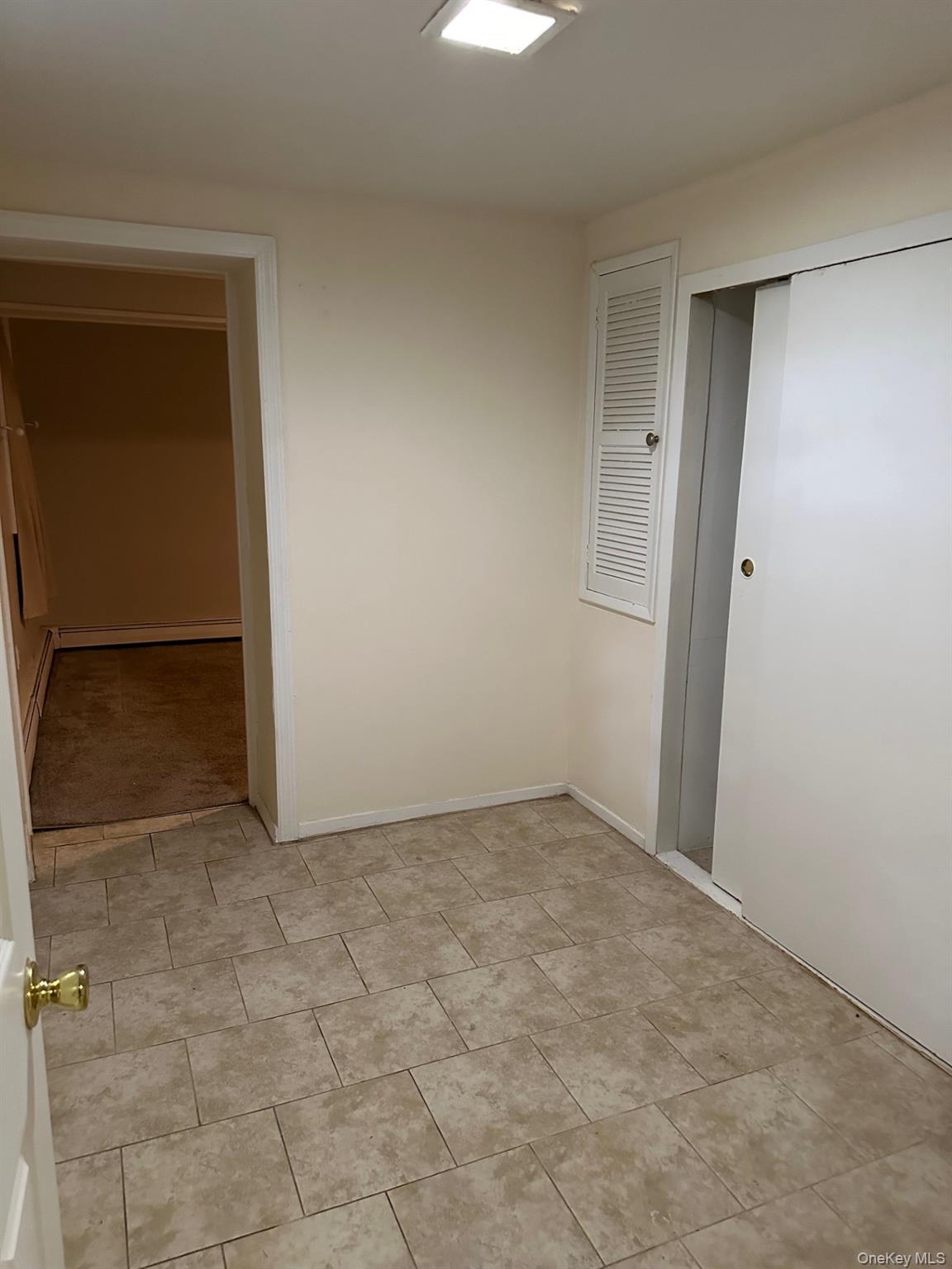 7 Yucca Road Unit: Lower