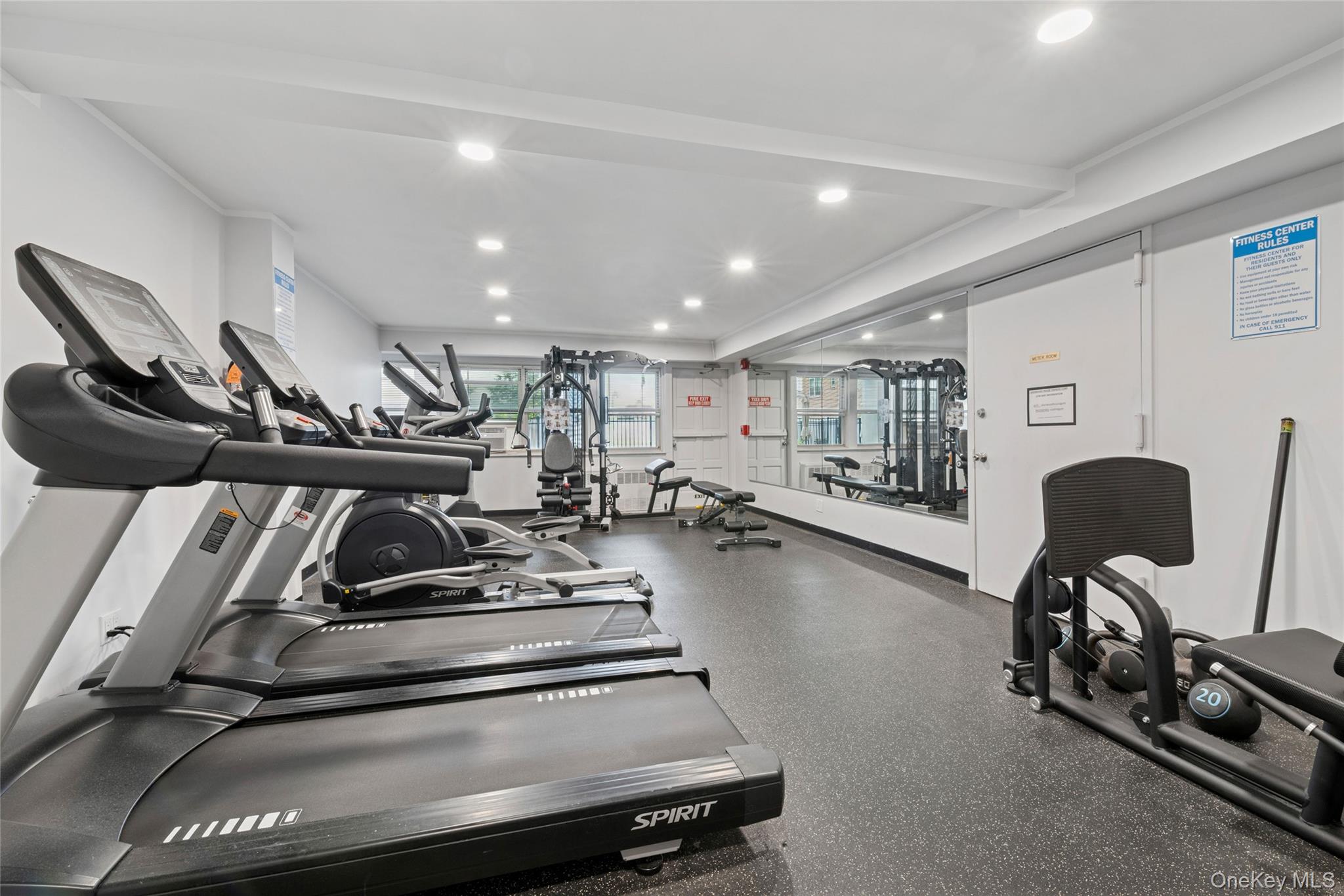 410 E Broadway Unit: 6V