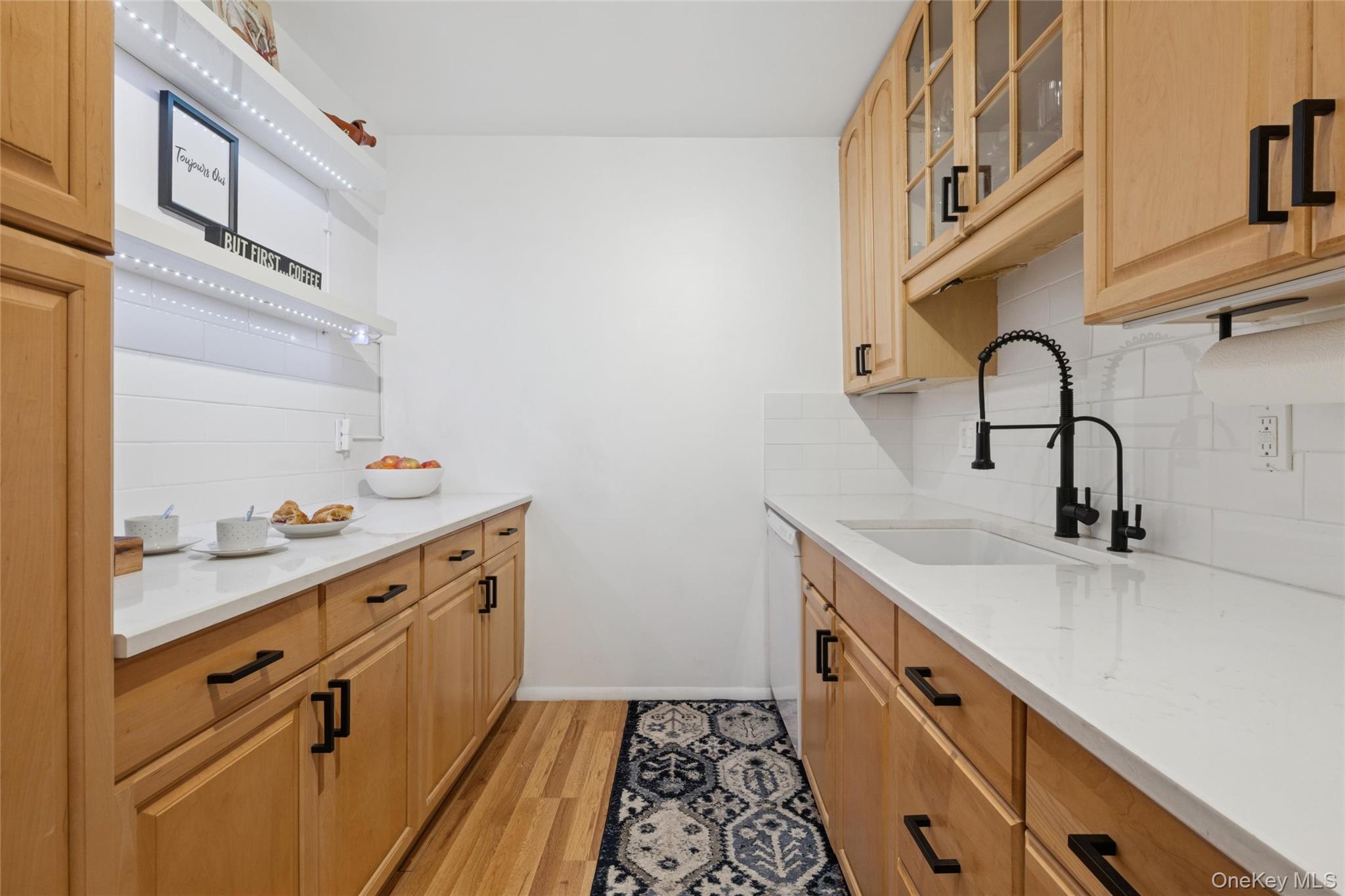 410 E Broadway Unit: 5M