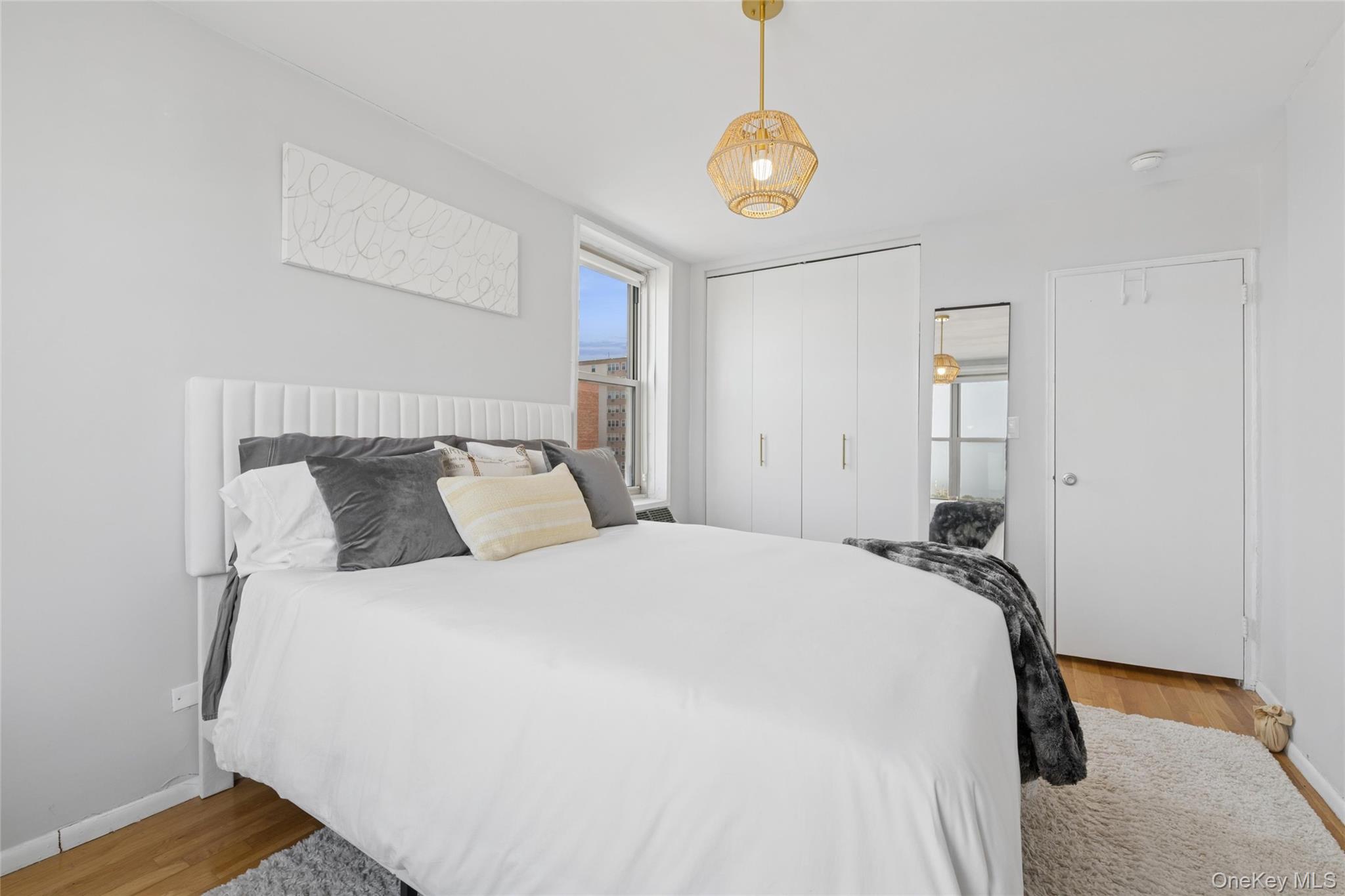 410 E Broadway Unit: 5M