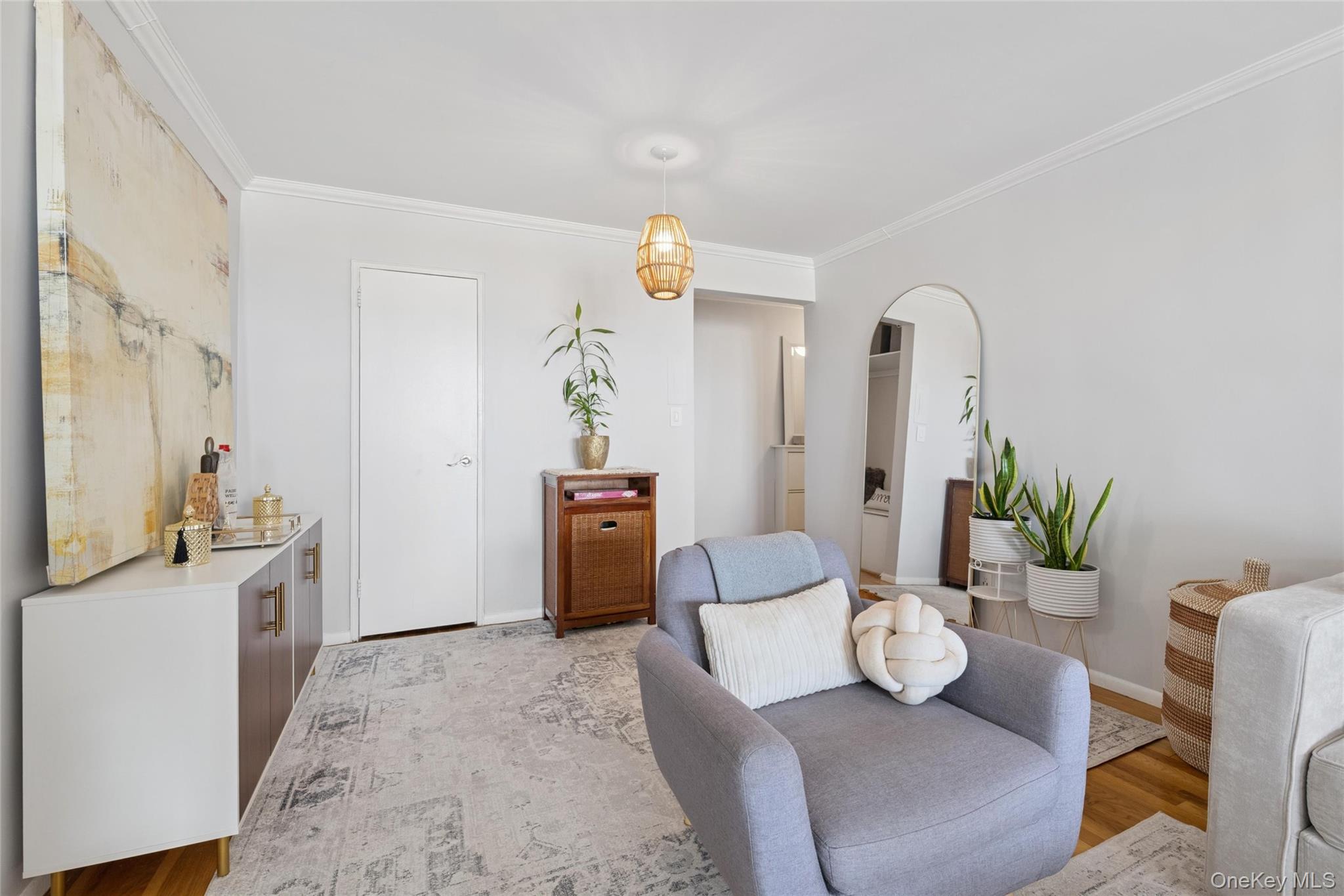 410 E Broadway Unit: 5M