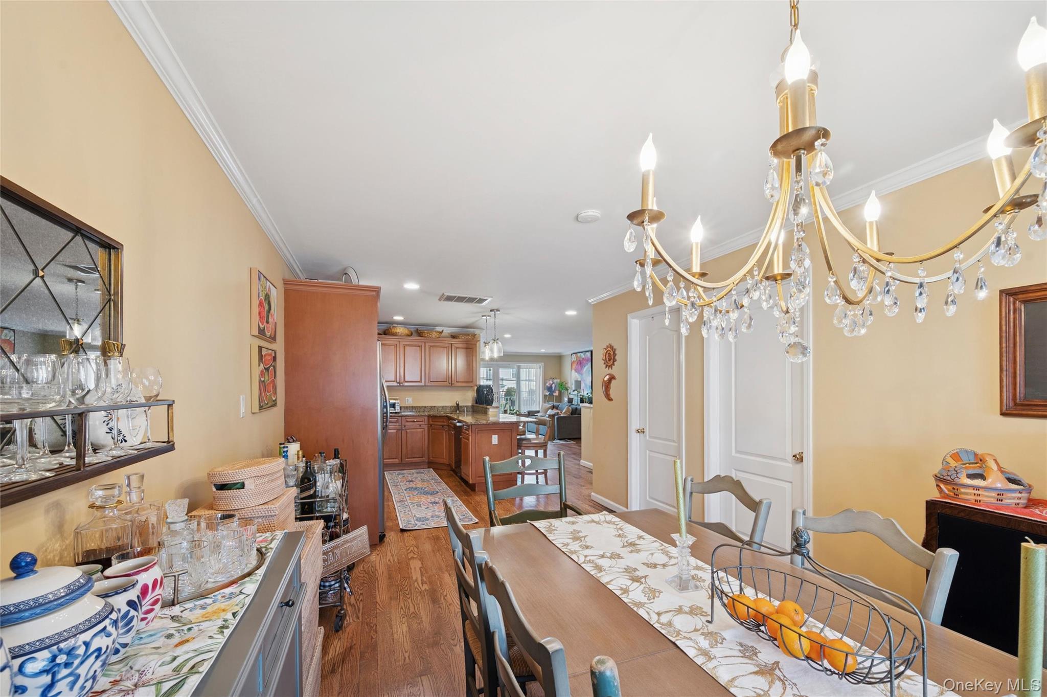 157 Monroe Boulevard