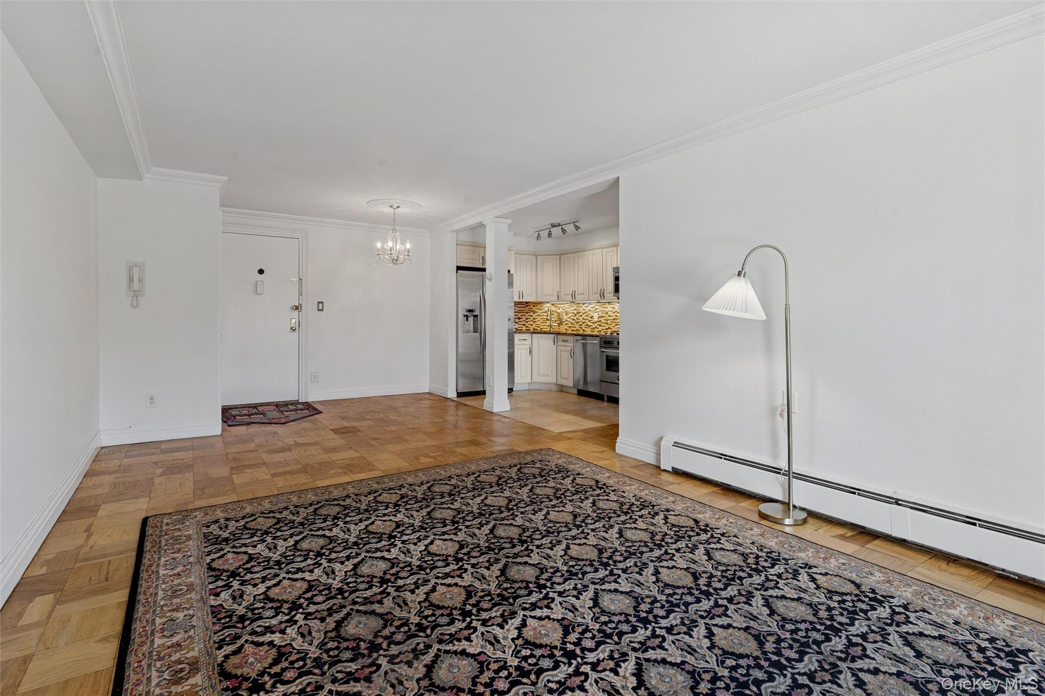 157 Hempstead Avenue Unit: B20