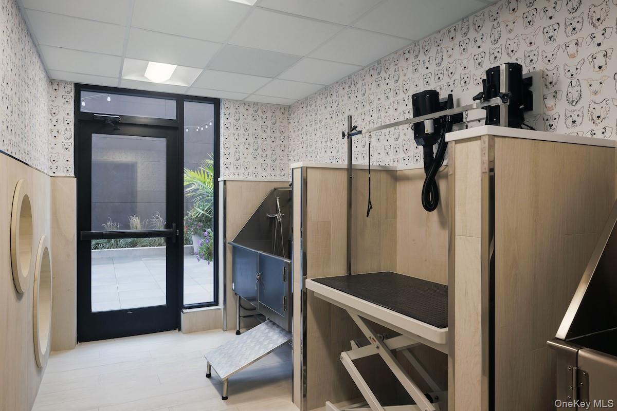 140 Boardwalk Unit: 511 B