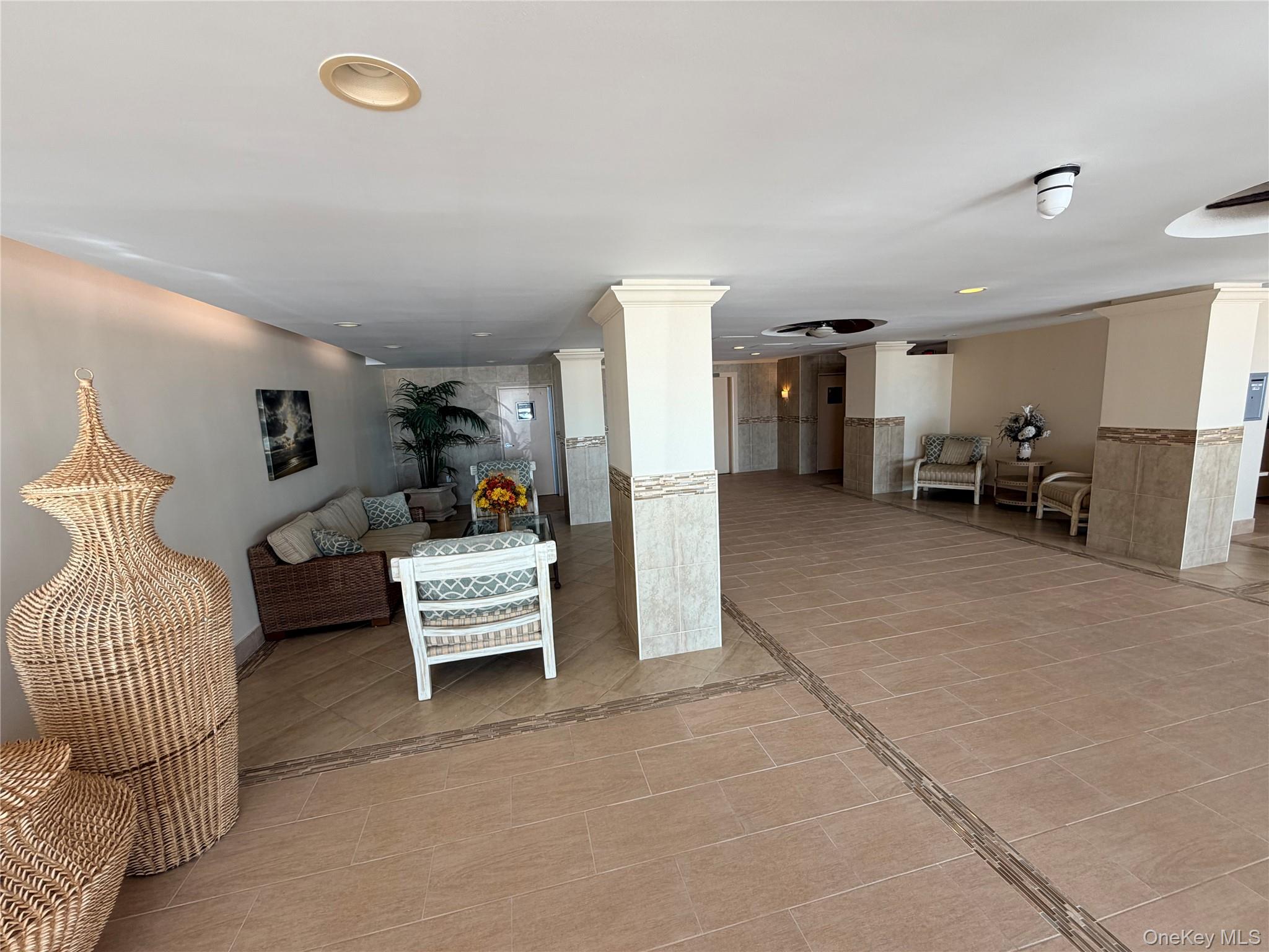 1 E Broadway Unit: 3N