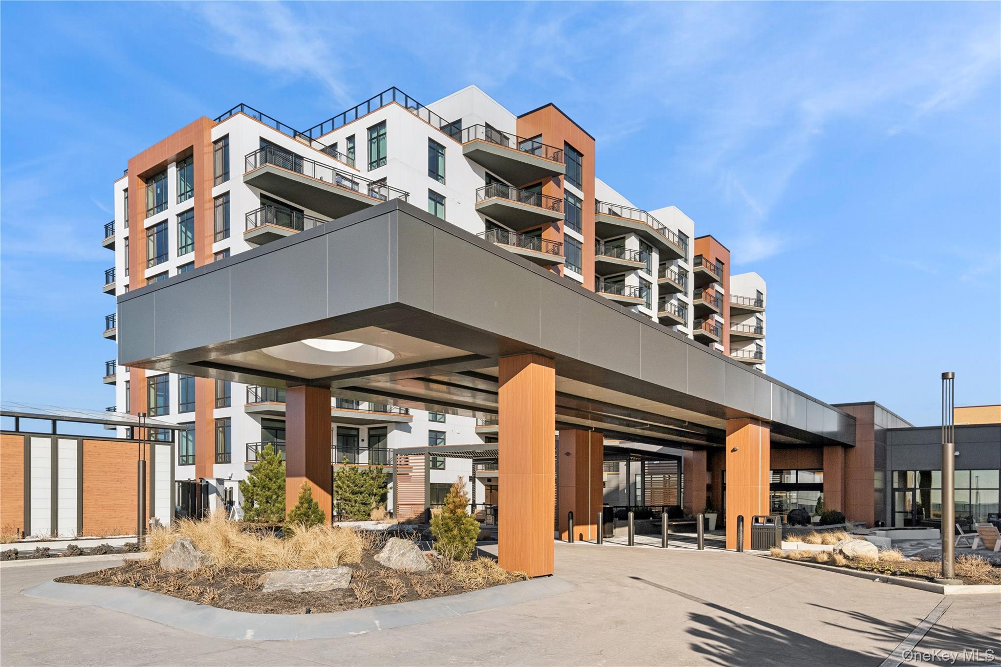 100 Boardwalk Unit: 506 A