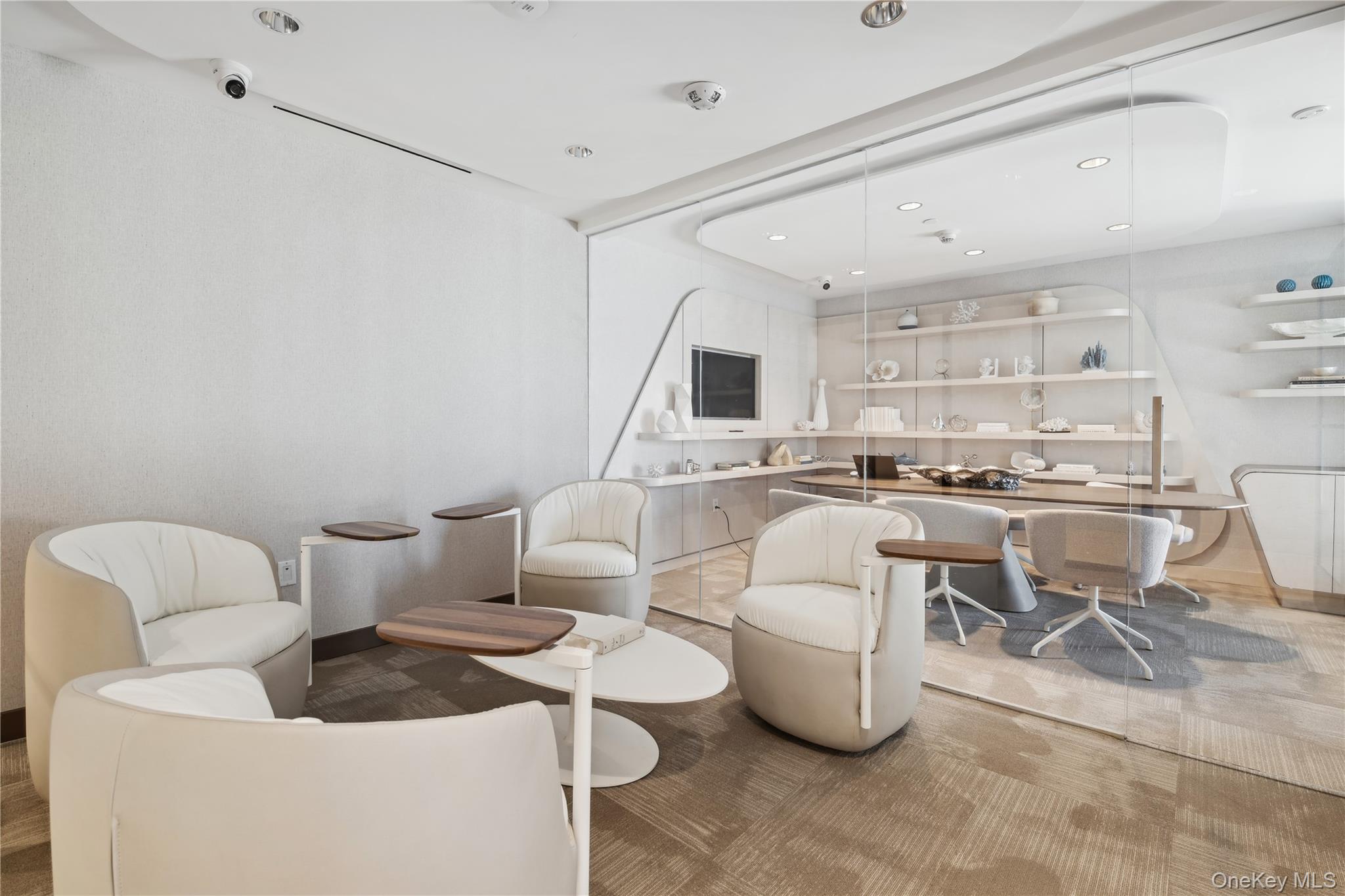 100 Boardwalk Unit: 506 A