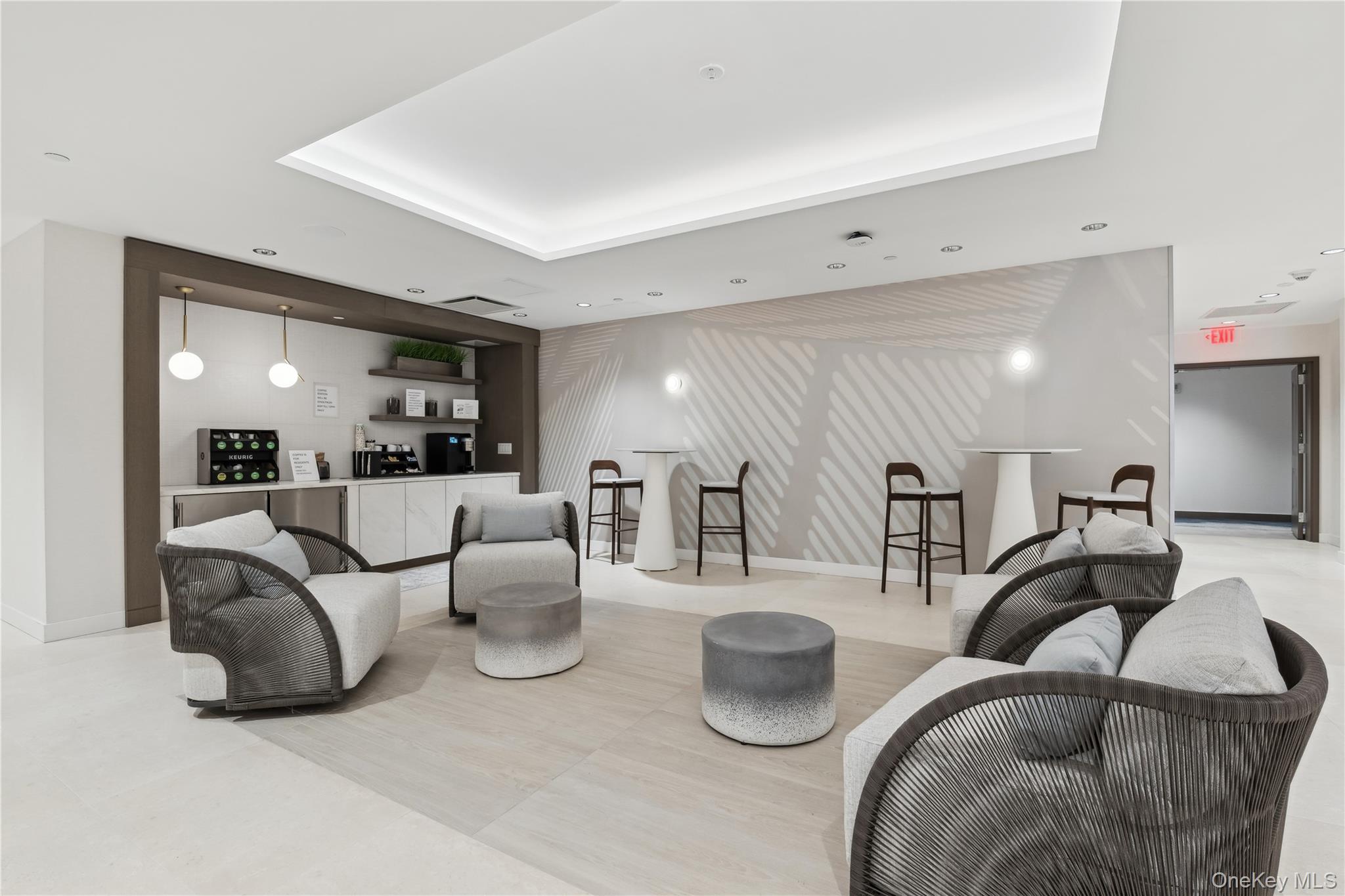 100 Boardwalk Unit: 506 A