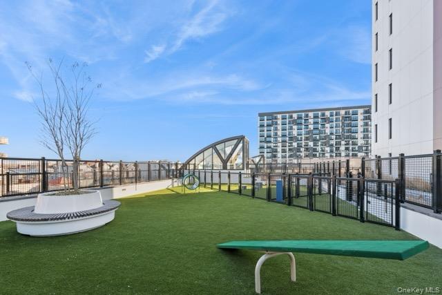 100 Boardwalk Unit: 506 A