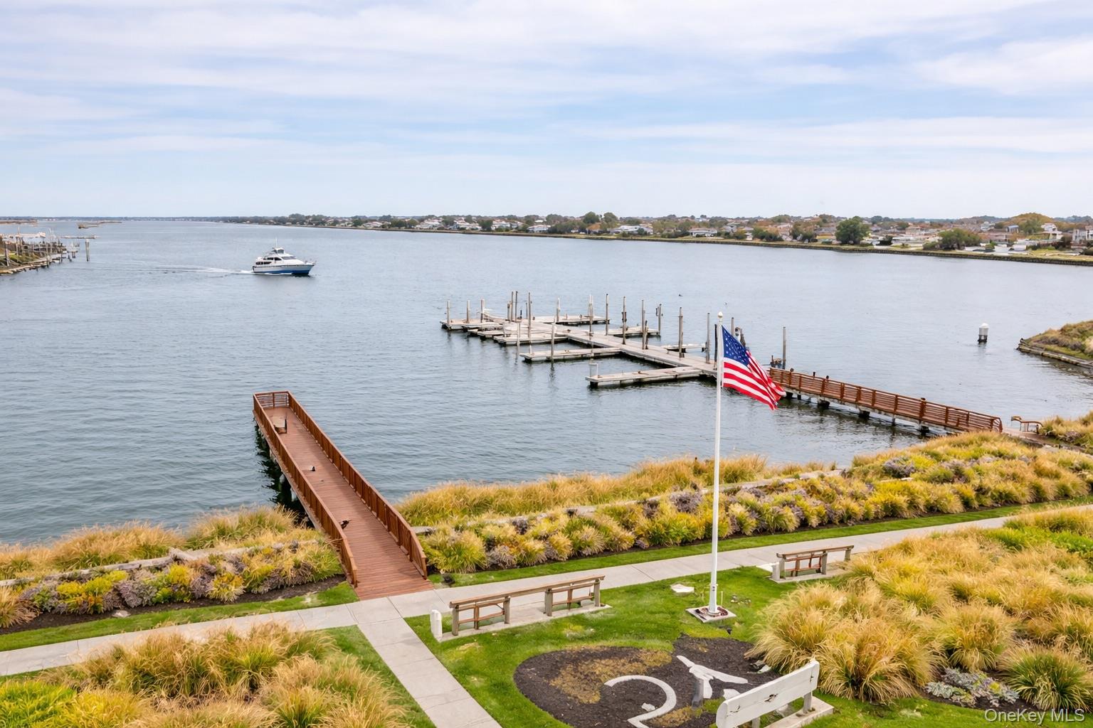 100 Baker Court Unit: 113