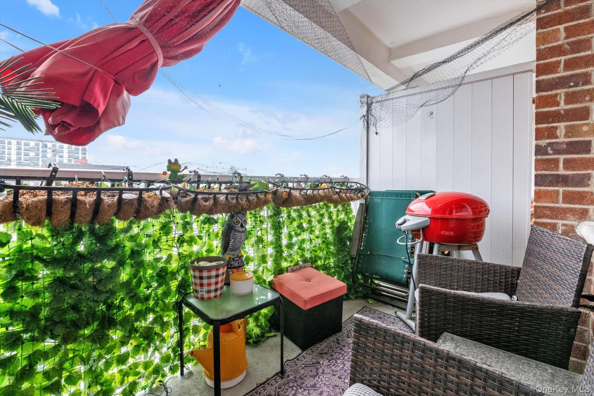 55 Monroe Boulevard Unit: 5R