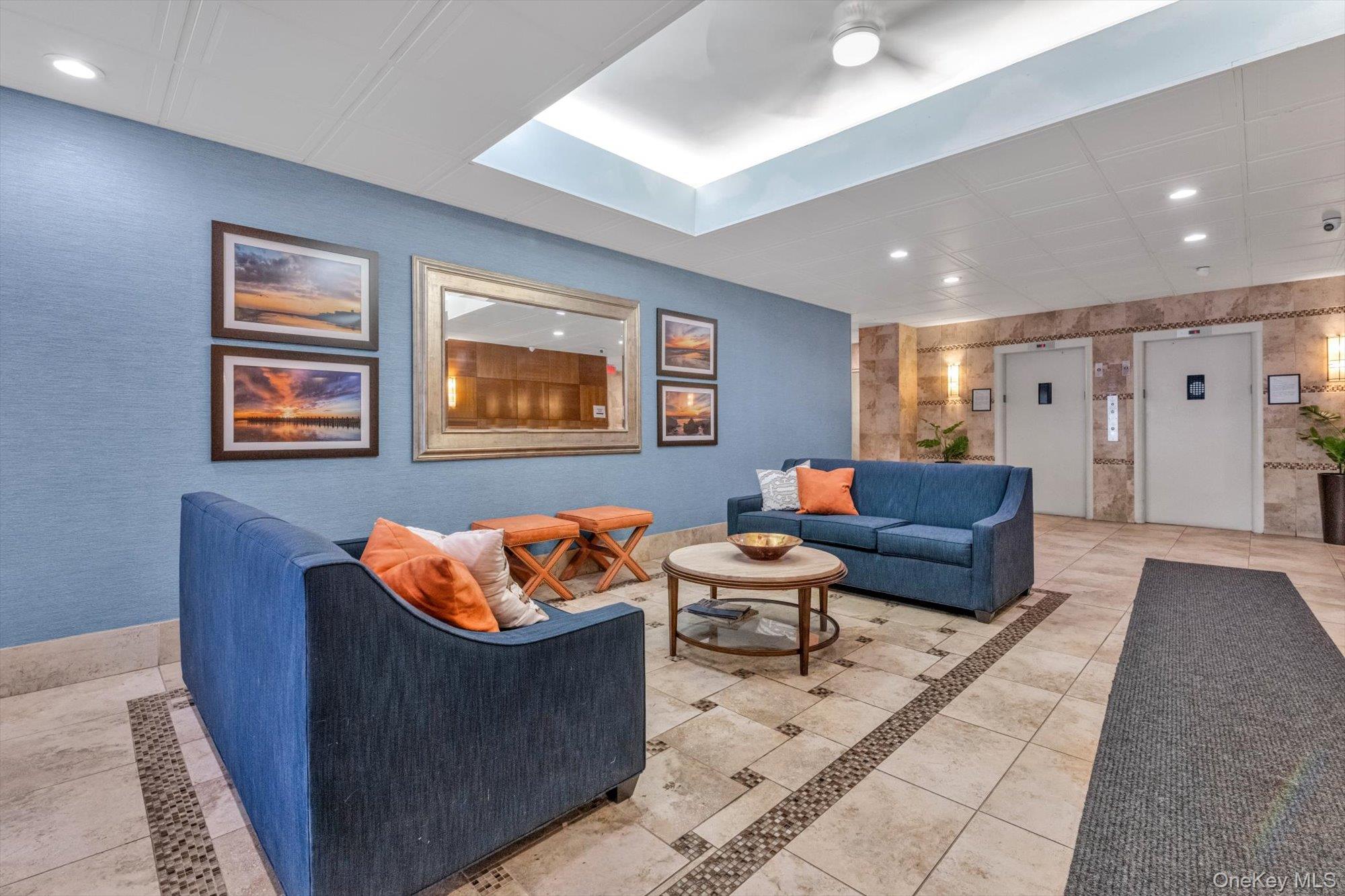 55 Monroe Boulevard Unit: 5R