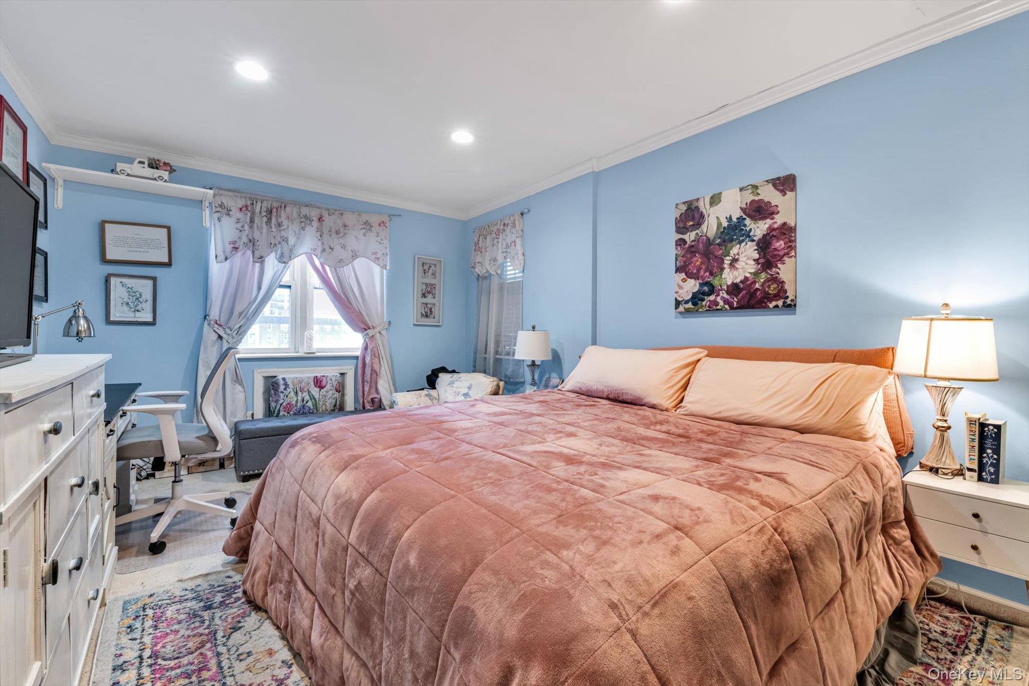 55 Monroe Boulevard Unit: 5R