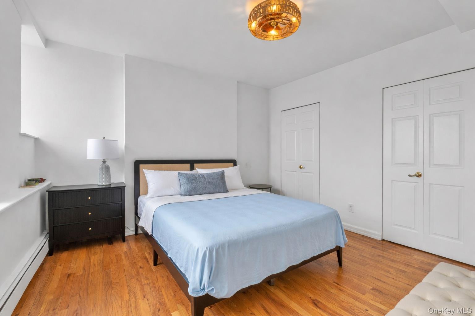 25 W Broadway Unit: 207