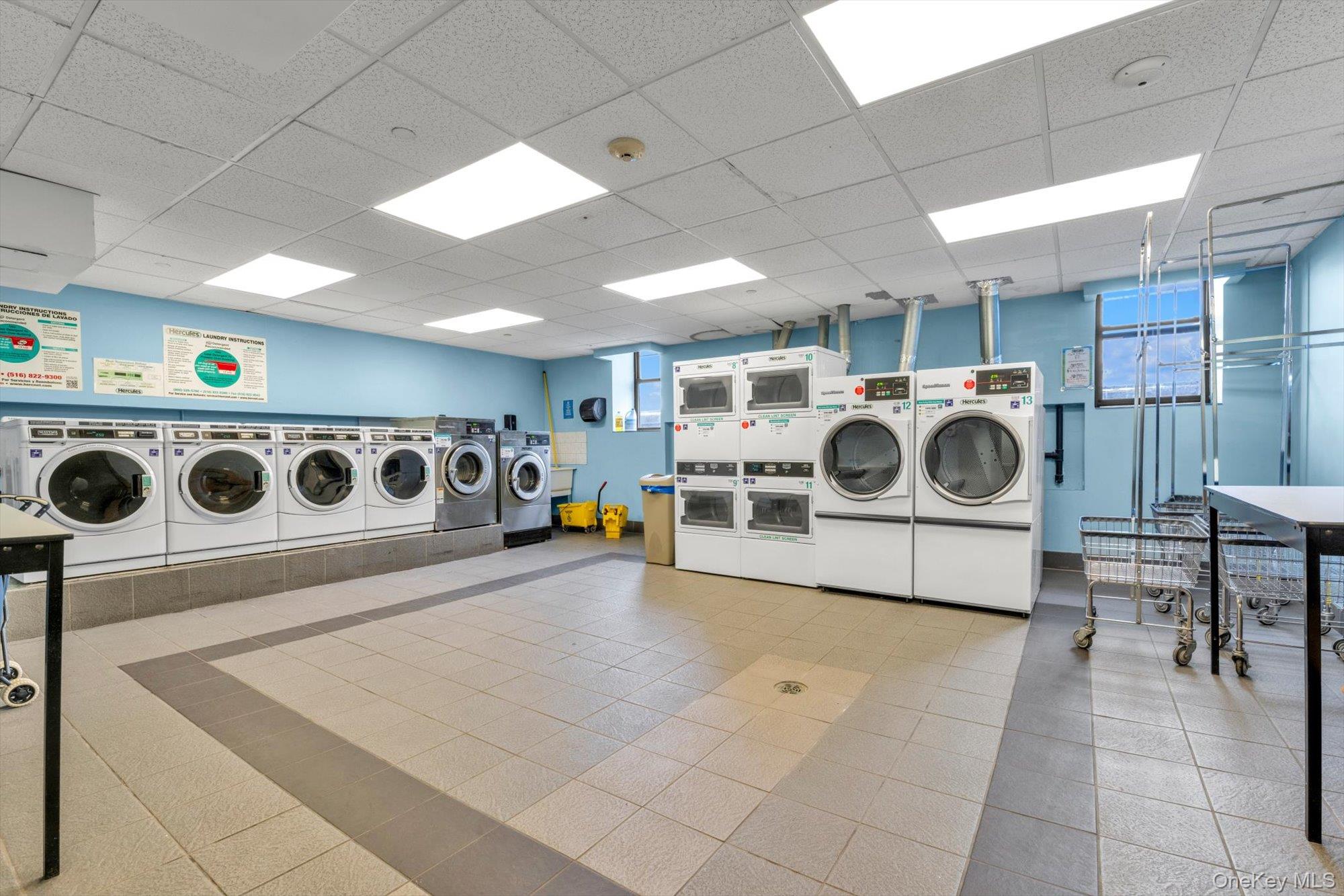 25 W Broadway Unit: 207