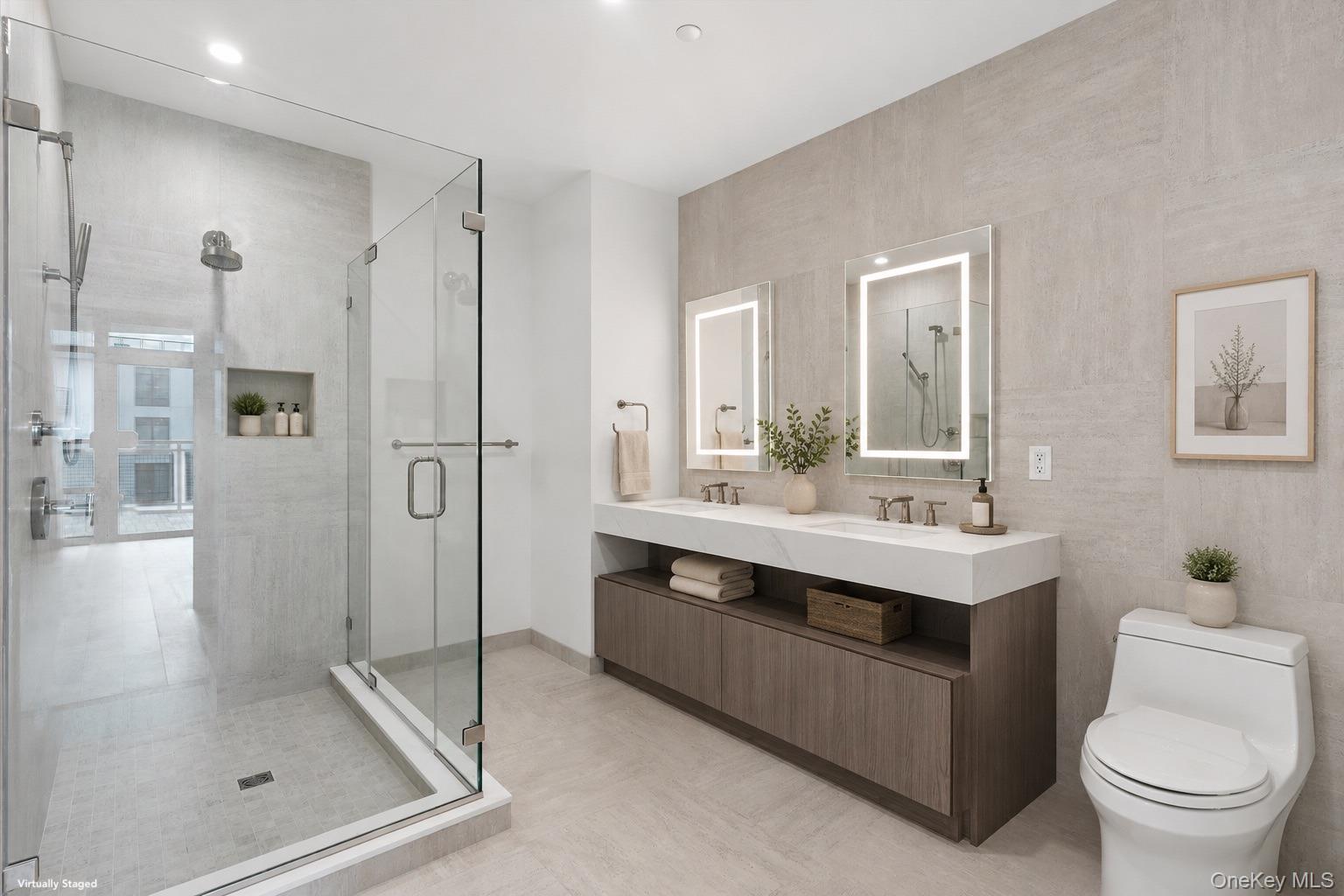 140 Boardwalk Unit: 905