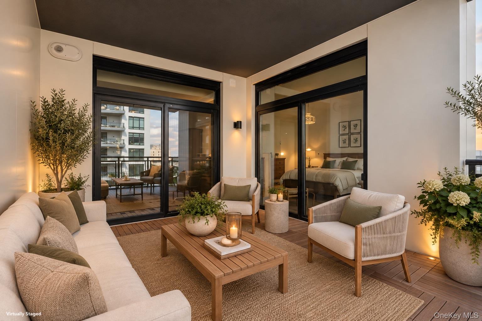 140 Boardwalk Unit: 905