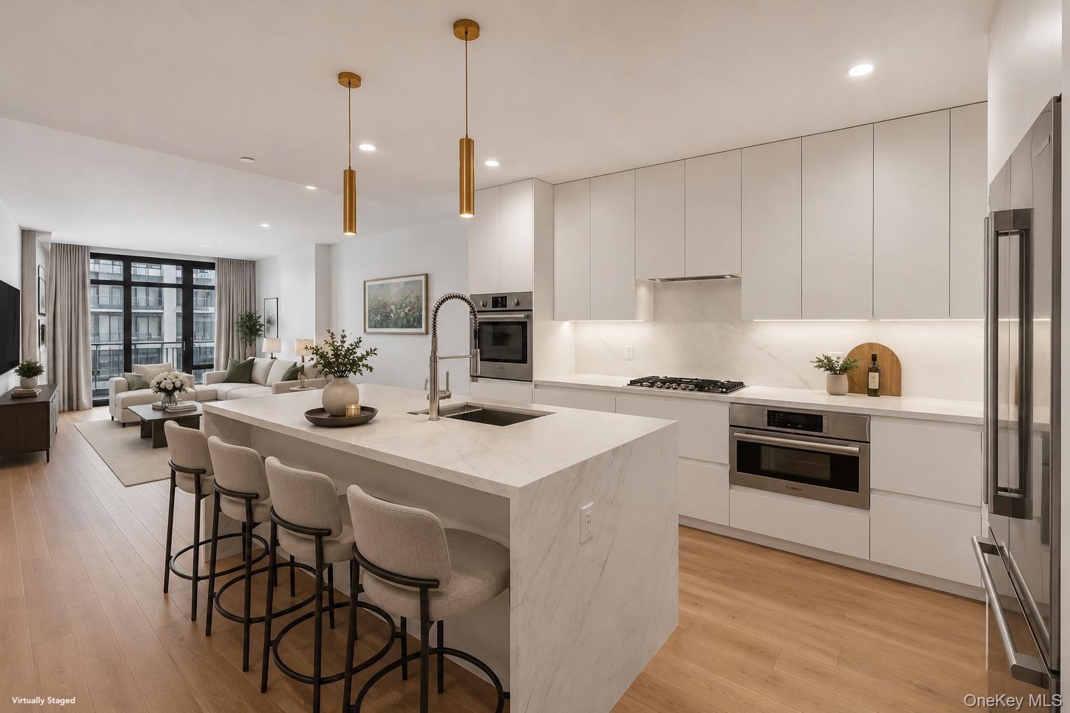 140 Boardwalk Unit: 905