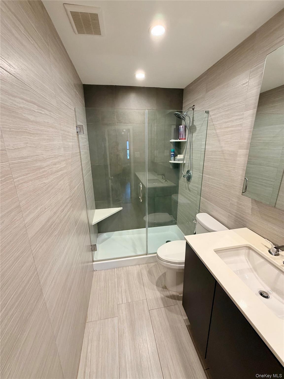 360 Shore Road Unit: 9B