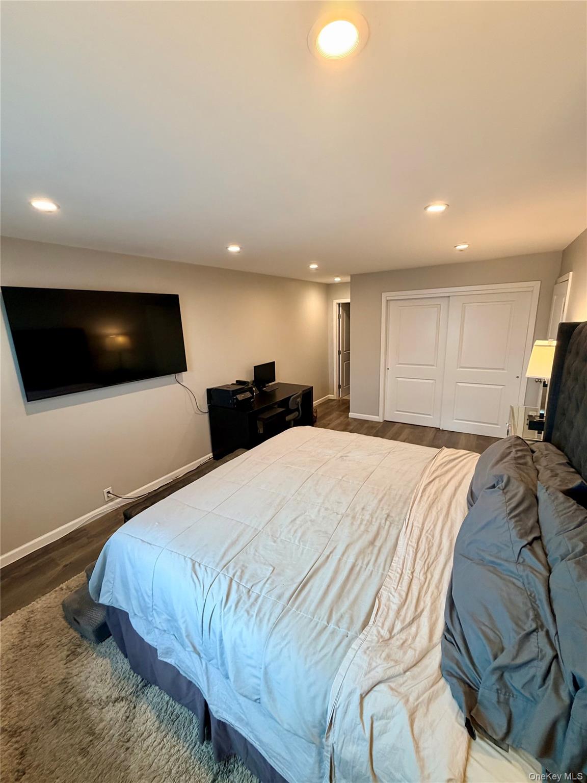 360 Shore Road Unit: 9B