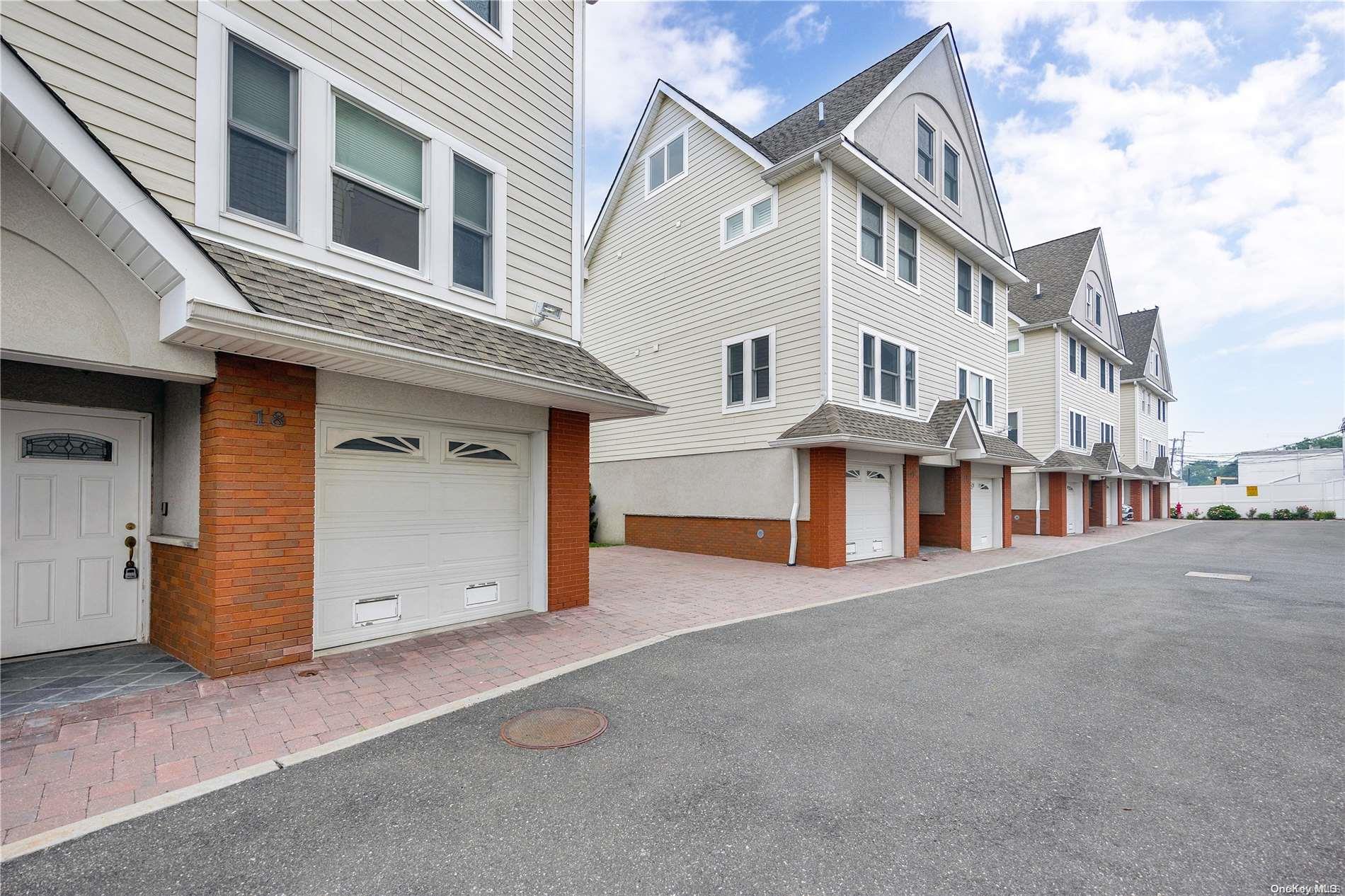 531 Ray Street Unit: 18
